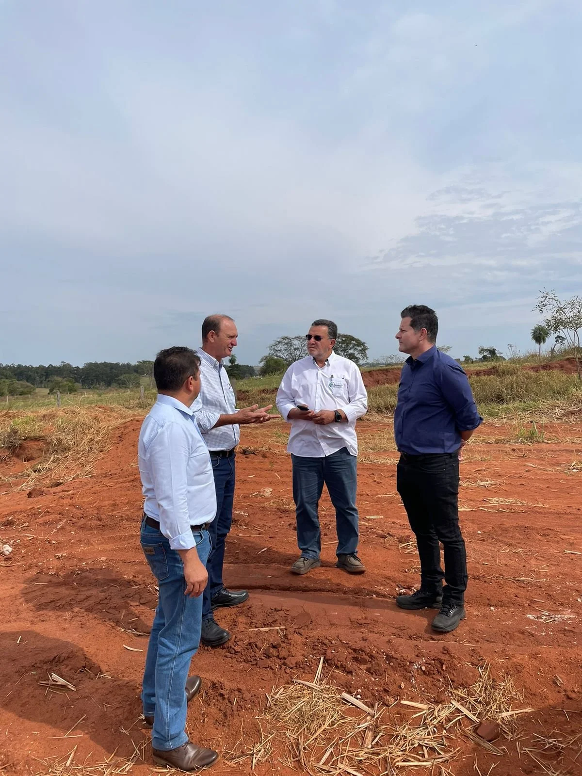 Governo contempla pedido de Renato e destina R$ 680 mil em apoio aos produtores de Glória, Jateí, Vicentina, Deodápolis e Fátima do Sul