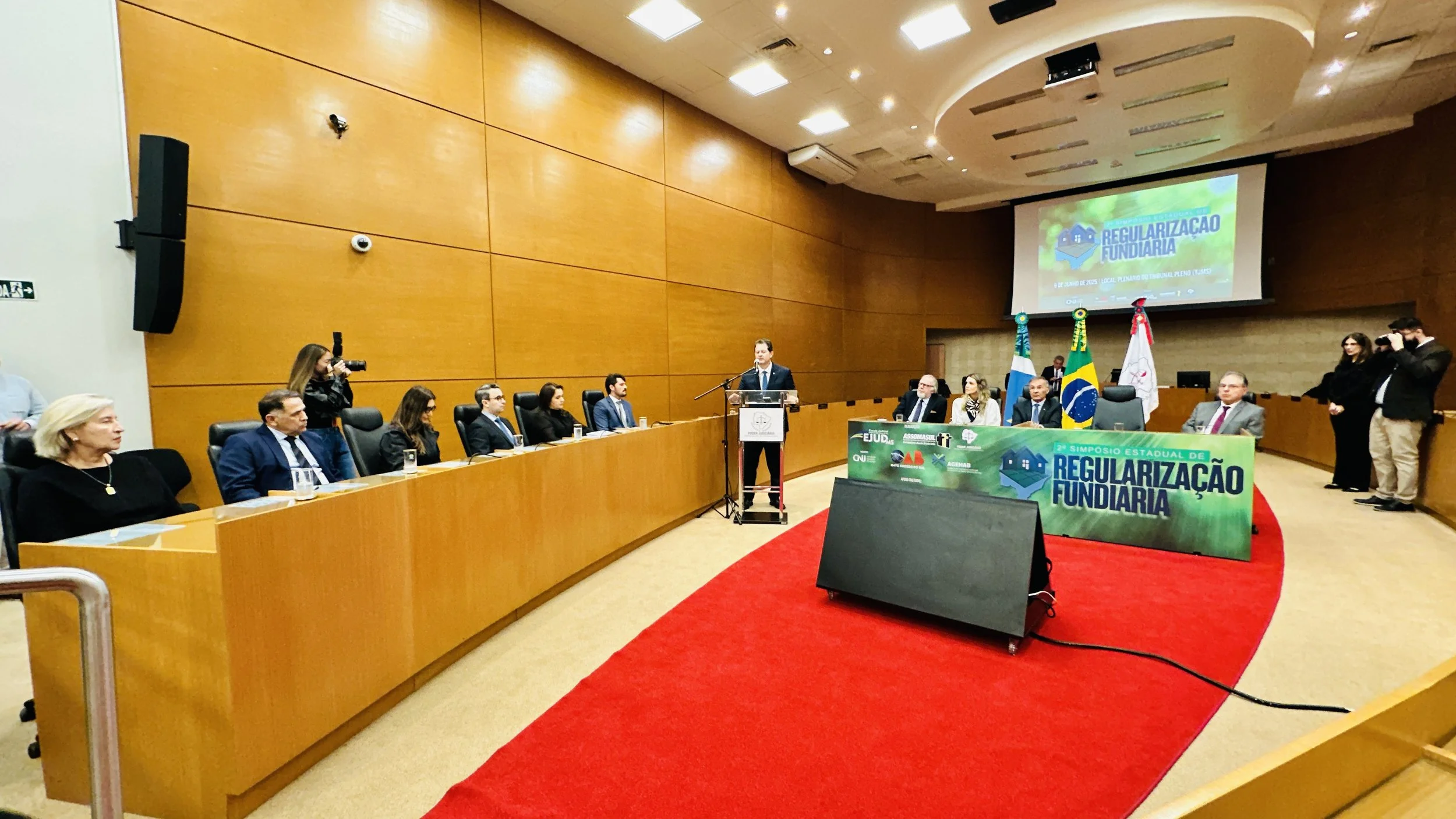 Renato Câmara representa Assembleia Legislativa em Simpósio sobre Regularização Fundiária