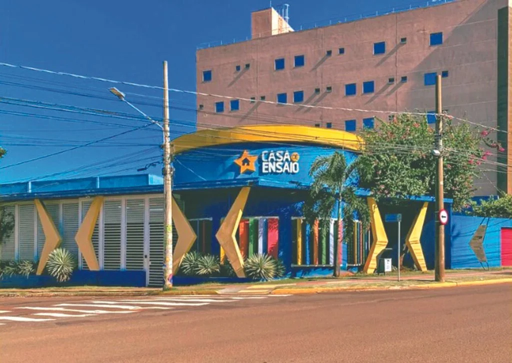   Fachada da Casa de Ensaio localizada na rua&nbsp;Visconde de Taunay, 203 - Amambaí&nbsp; | Cidade: Campo Grande - MS  
