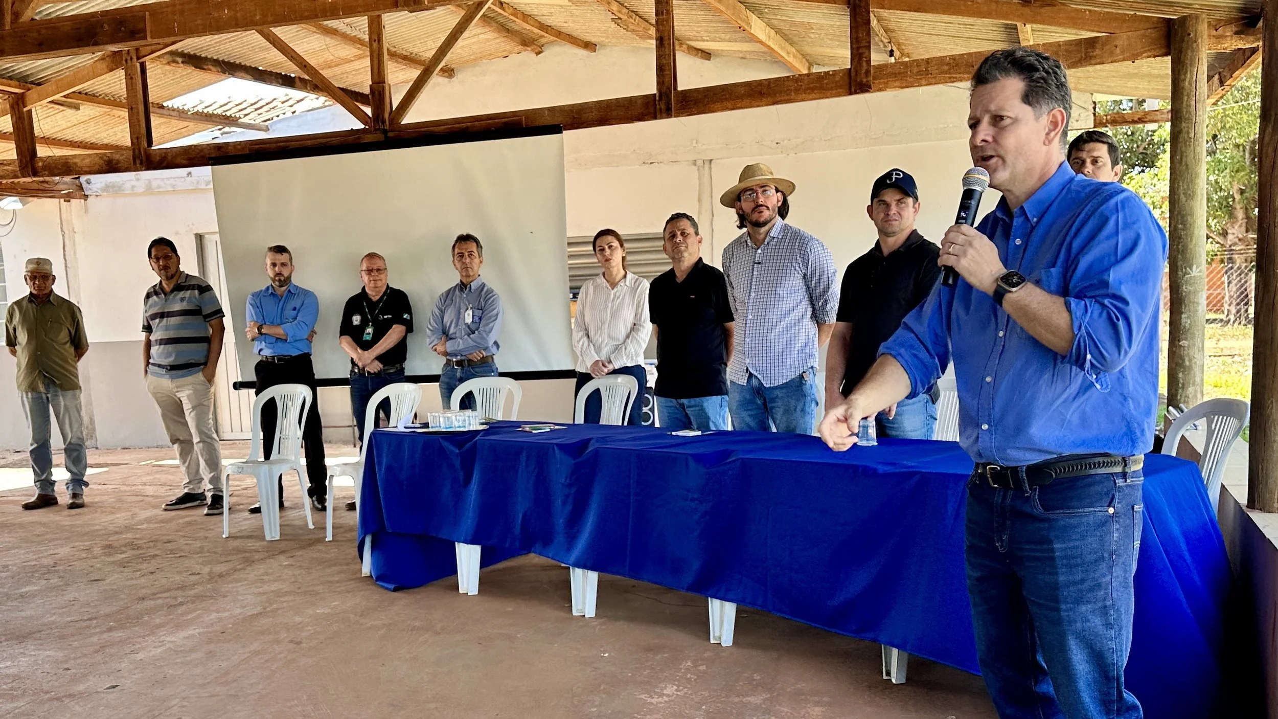 Encontro em Batayporã aponta caminhos para expansão da produção de leite Encontro em Batayporã aponta caminhos para expansão da produção de leite