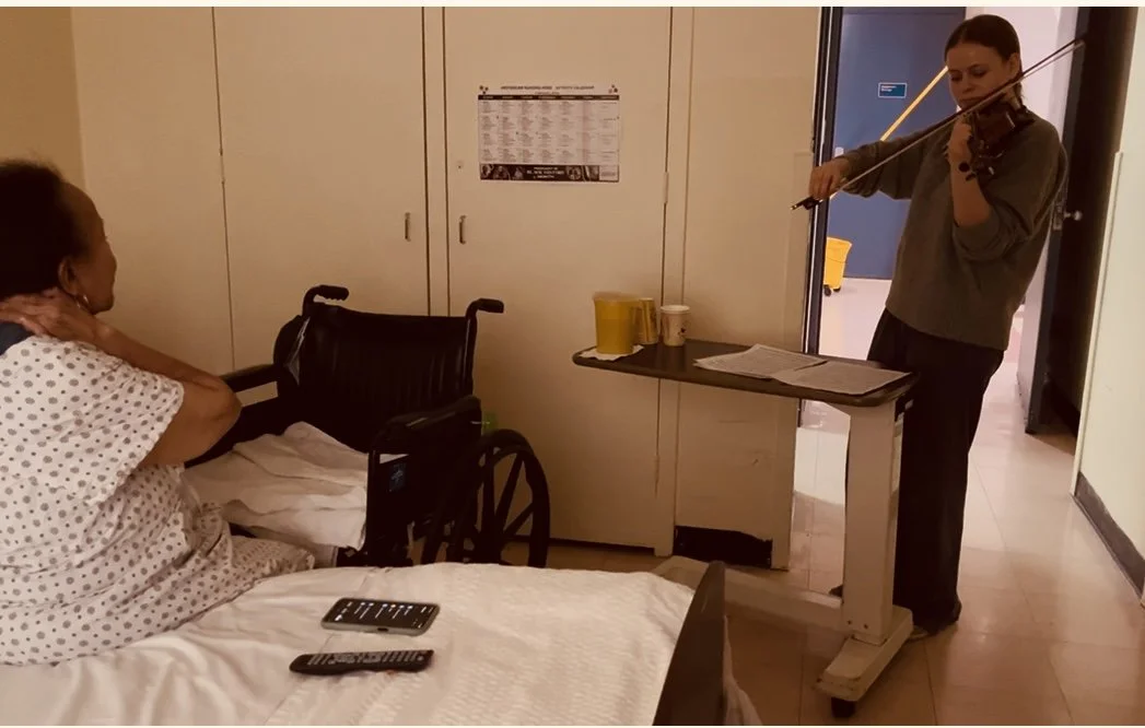 Feb 21. - Amsterdam House (bedside)