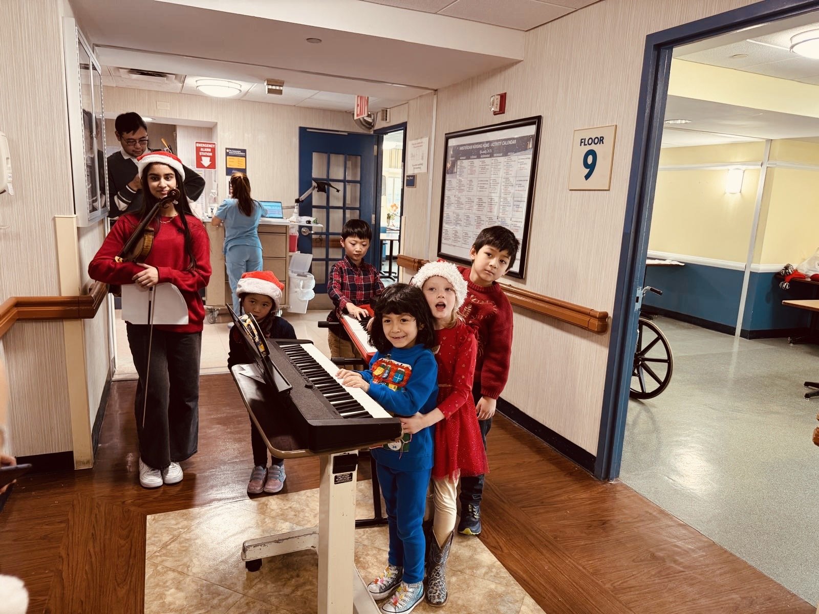 Dec 13. - Amsterdam House (bedside)