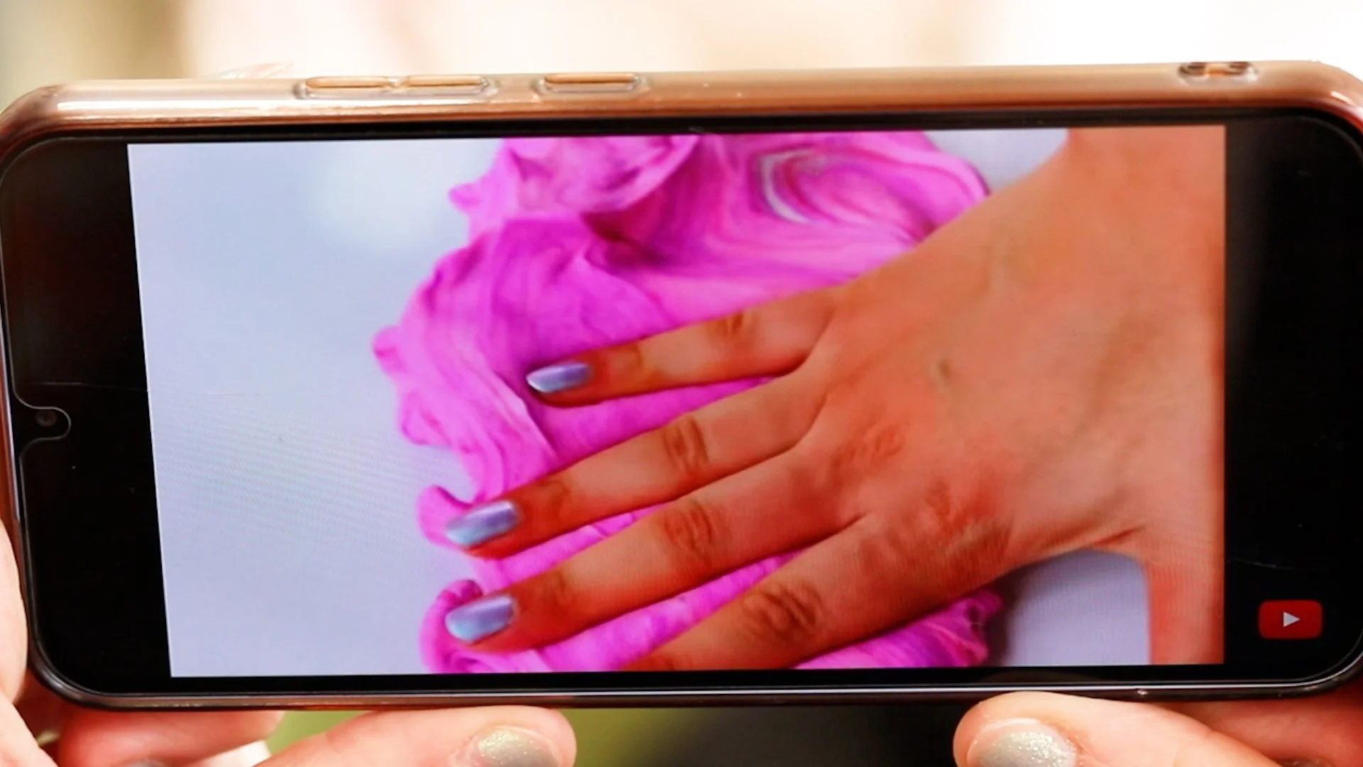 ASMR TEASER V6.00_00_51_16.Still022.jpg