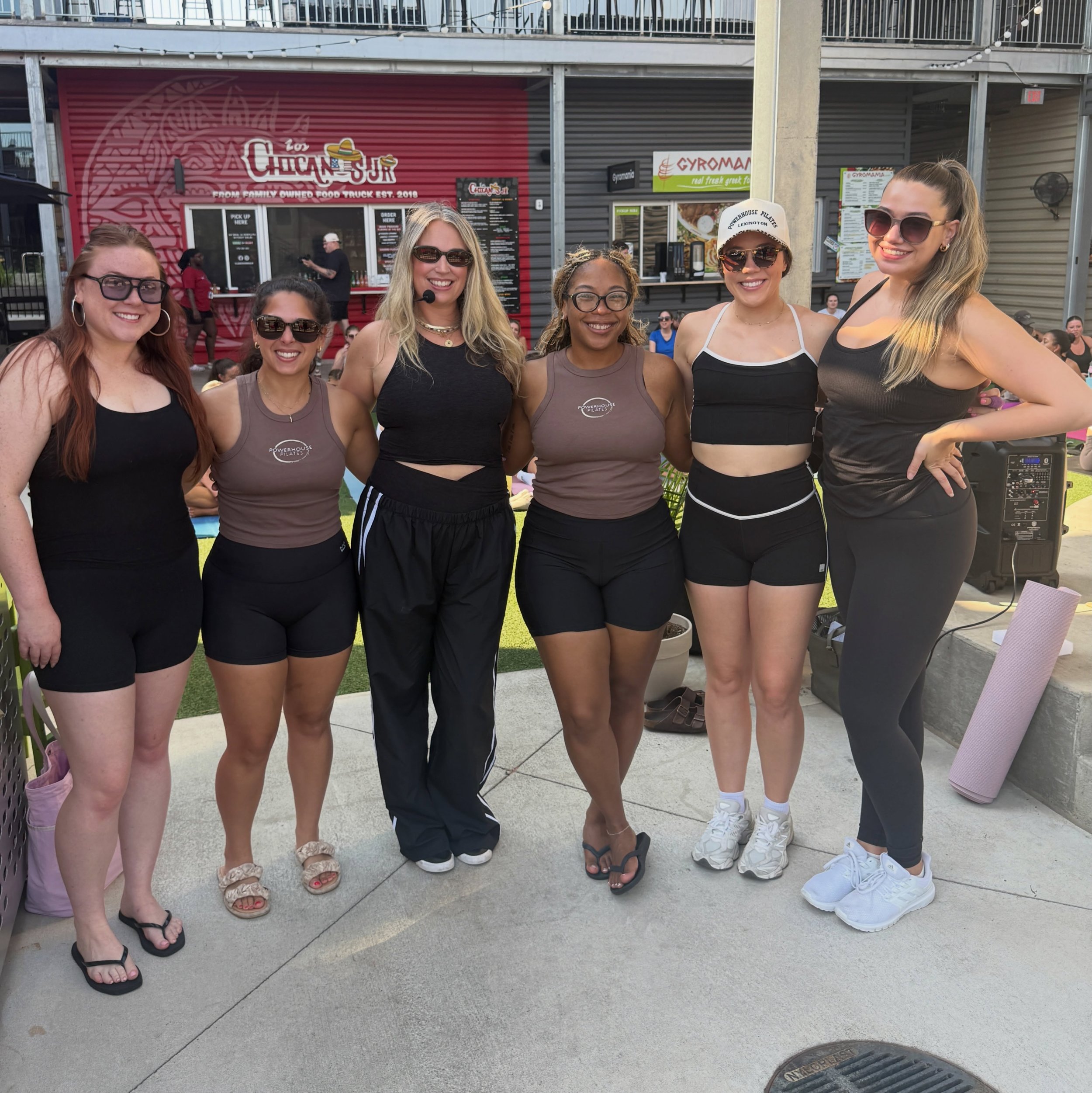 Thank you so much @gathercola for having us host this past Saturday&rsquo;s Fitness Series! You guys truly showed up, brought the best energy, and most definitely the heat! 🥵

We loved moving with you! Until next time 💫

#columbiasc #famouslyhot #s