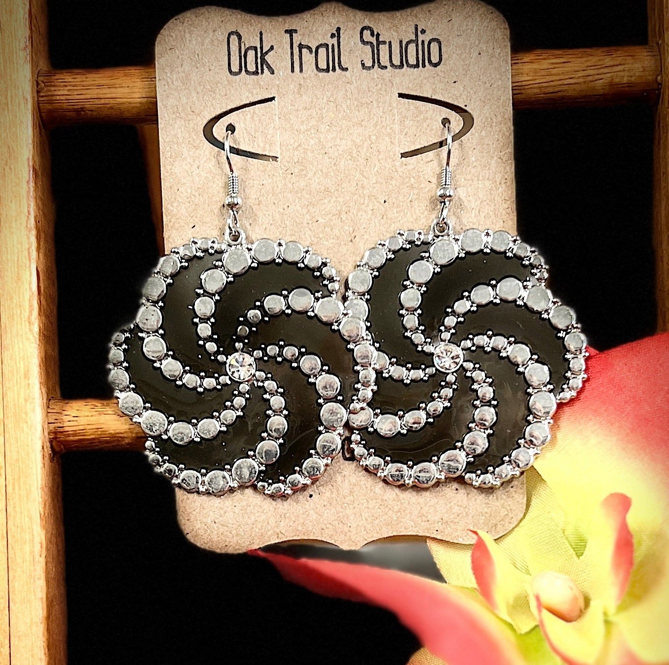 https://i.etsystatic.com/19600681/r/il/dbb637/6197886217/il_fullxfull.6197886217_n8vy.jpg