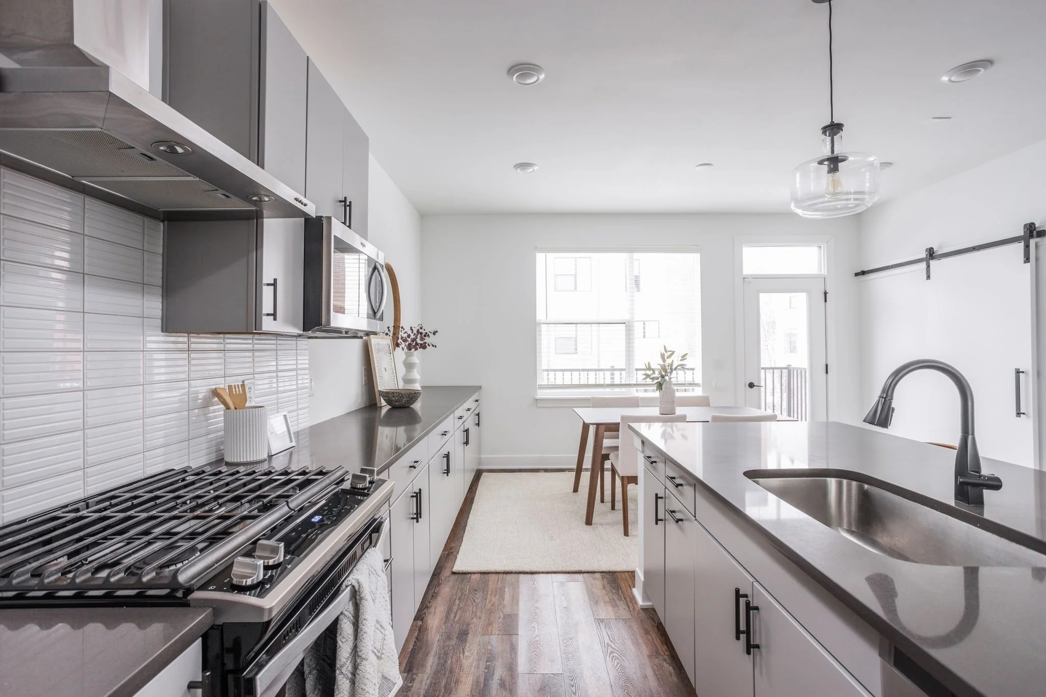46-web-or-mls-1825-n-new-jersey-st.jpg