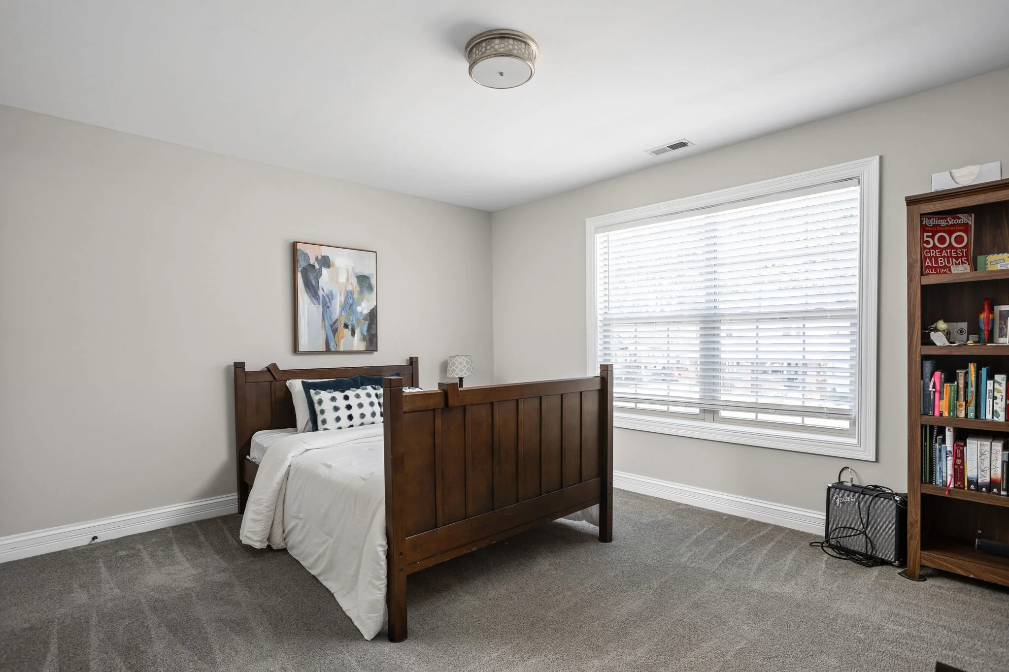 11-web-or-mls-5321-broadway-st.jpg
