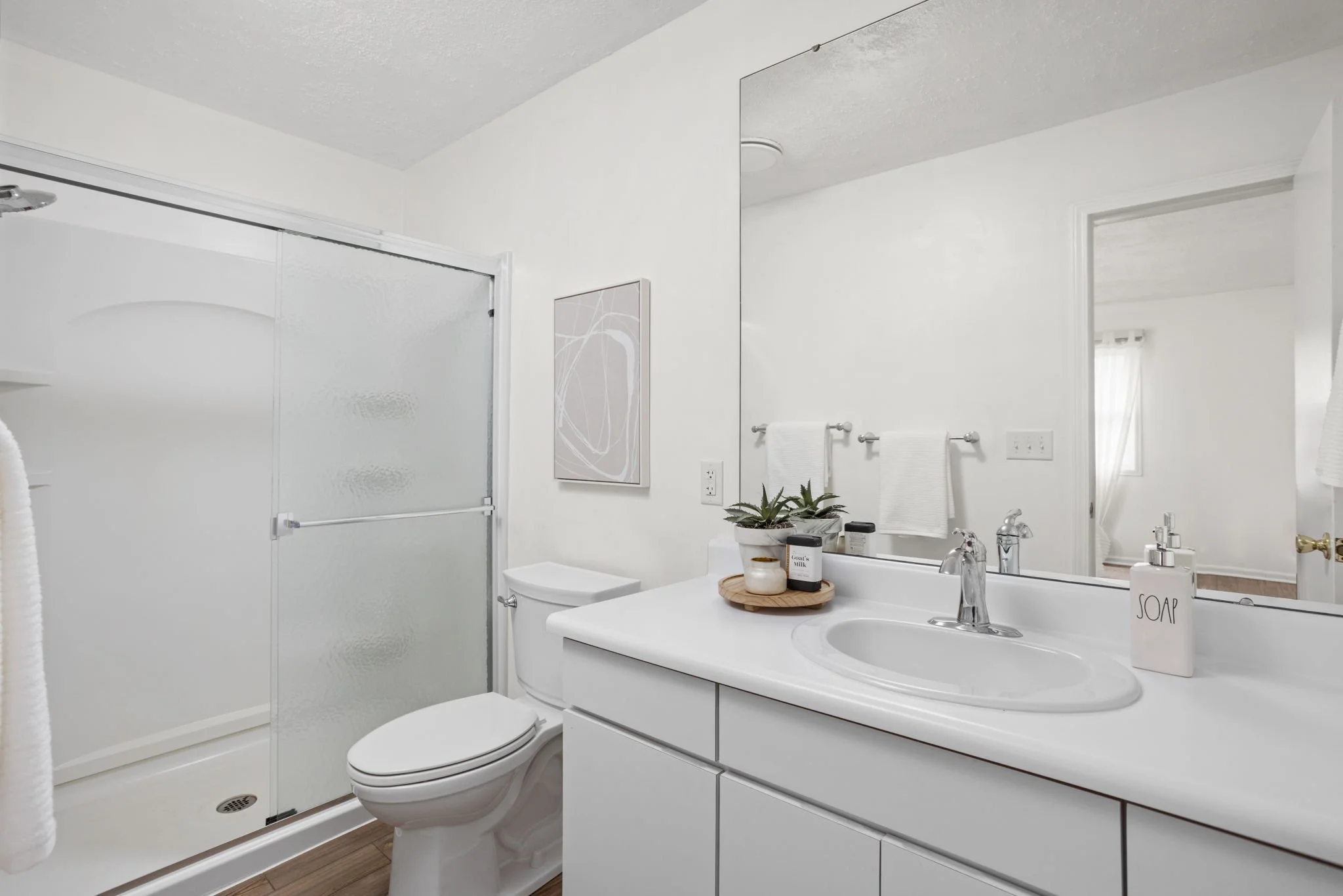 12-web-or-mls-6607-w-ryan-dr.jpg
