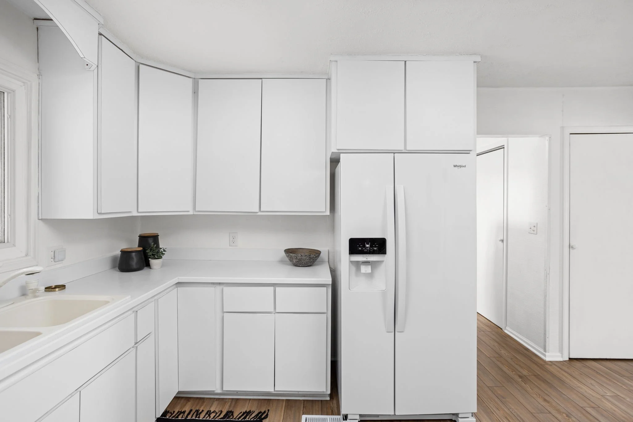 19-web-or-mls-6607-w-ryan-dr.jpg