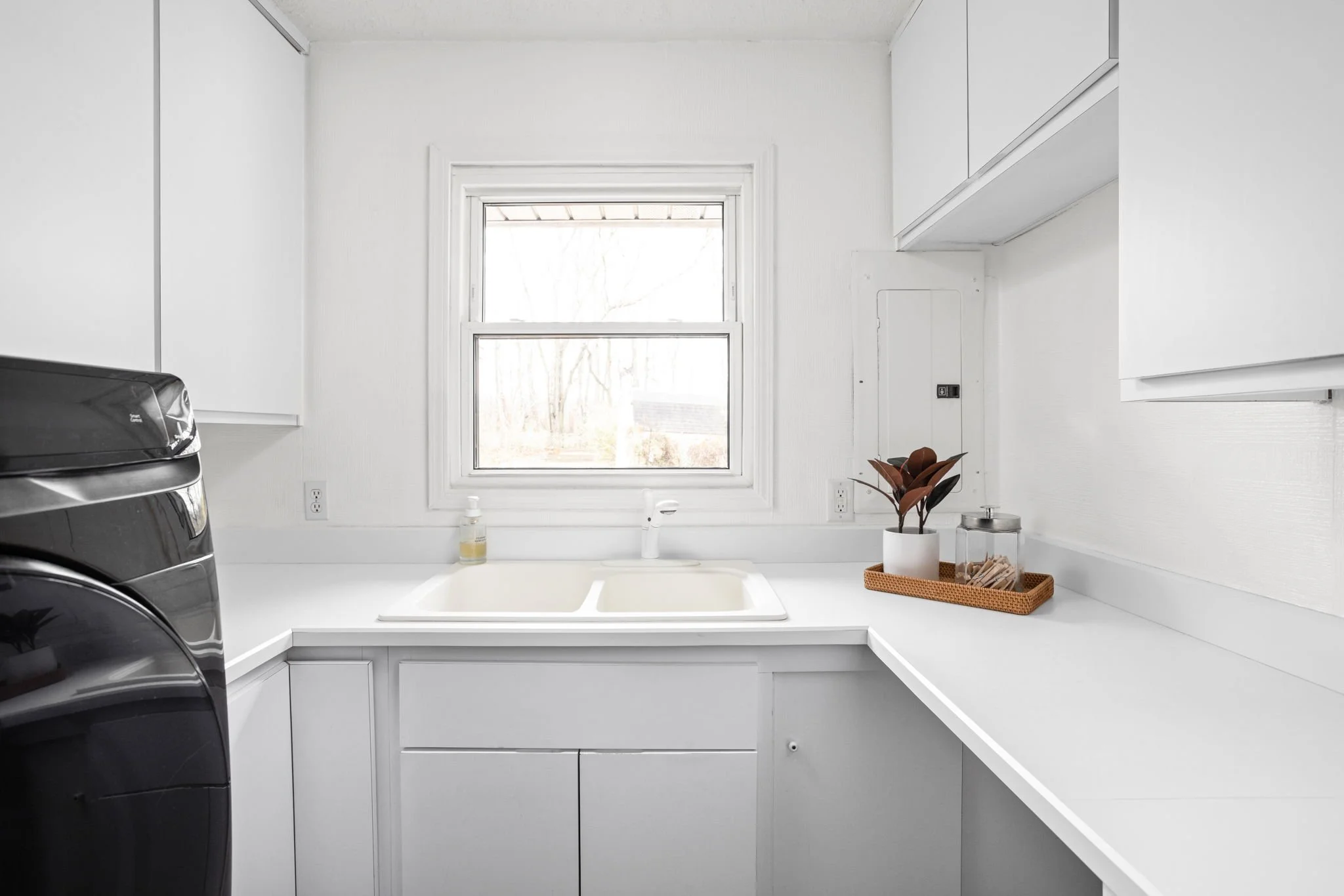 24-web-or-mls-6607-w-ryan-dr.jpg