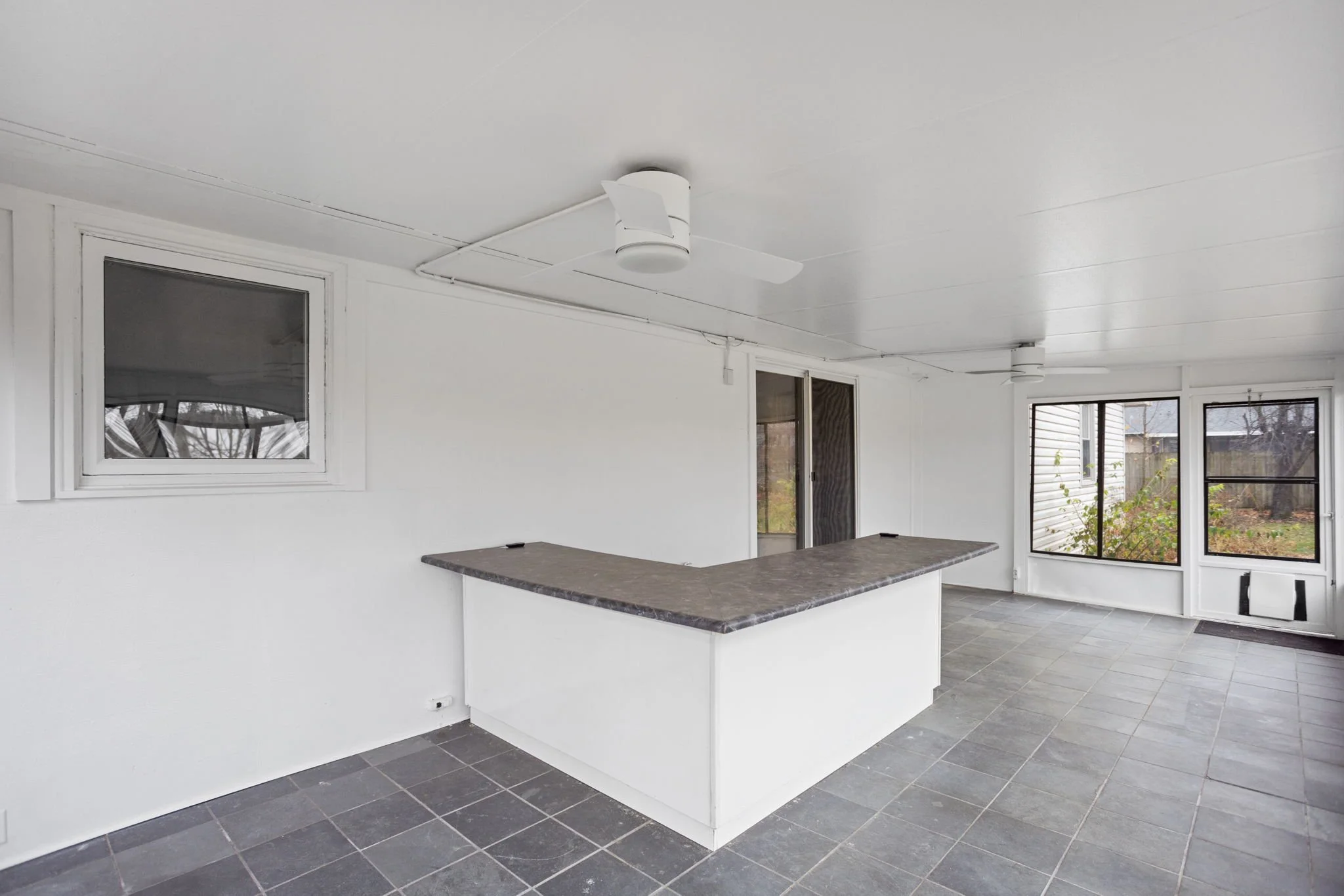 30-web-or-mls-6607-w-ryan-dr.jpg