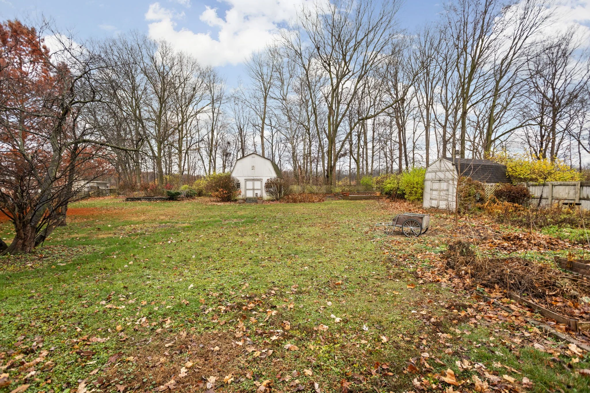 32-web-or-mls-6607-w-ryan-dr.jpg