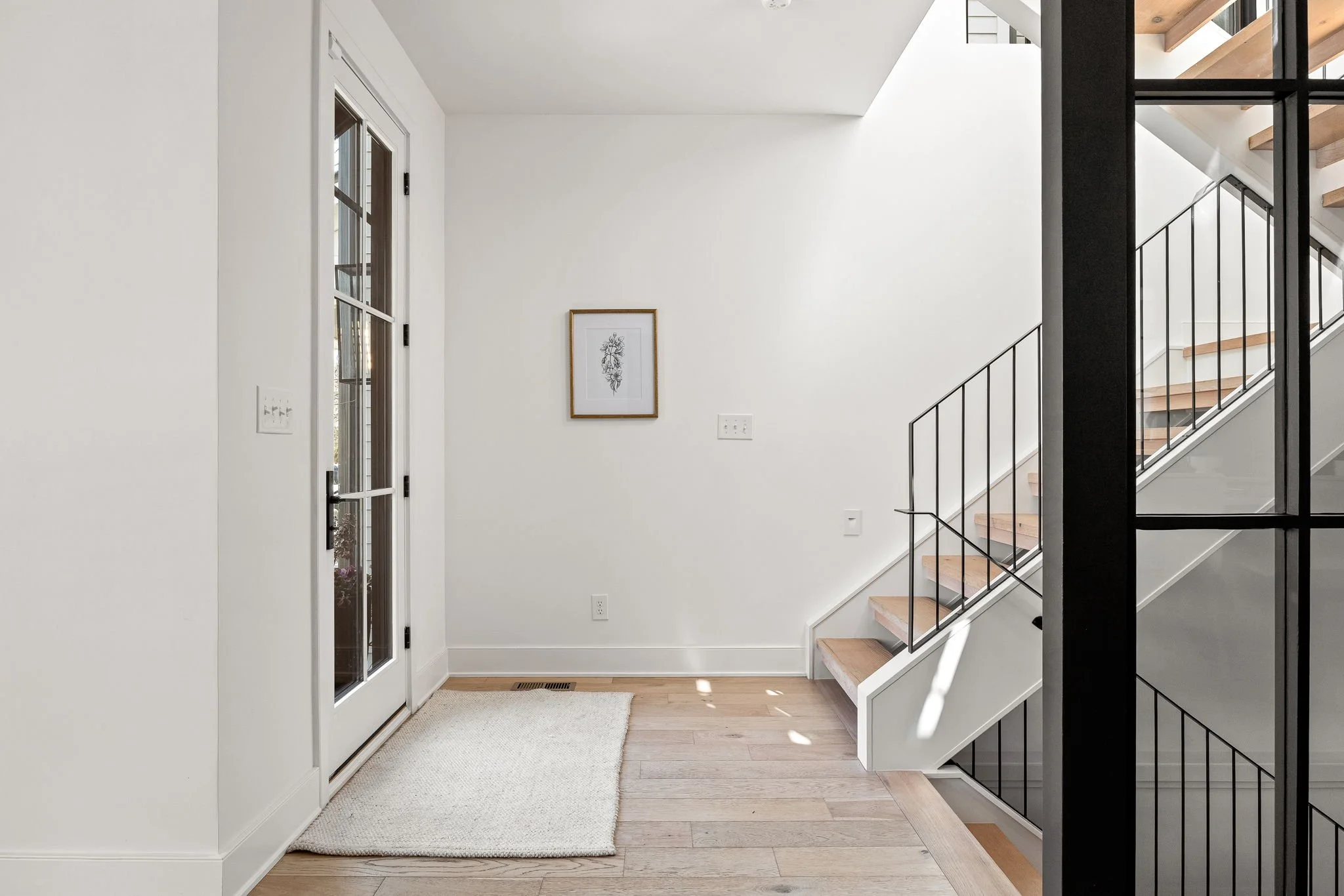 7-web-or-mls-07 - 954 Stillwell St.jpg