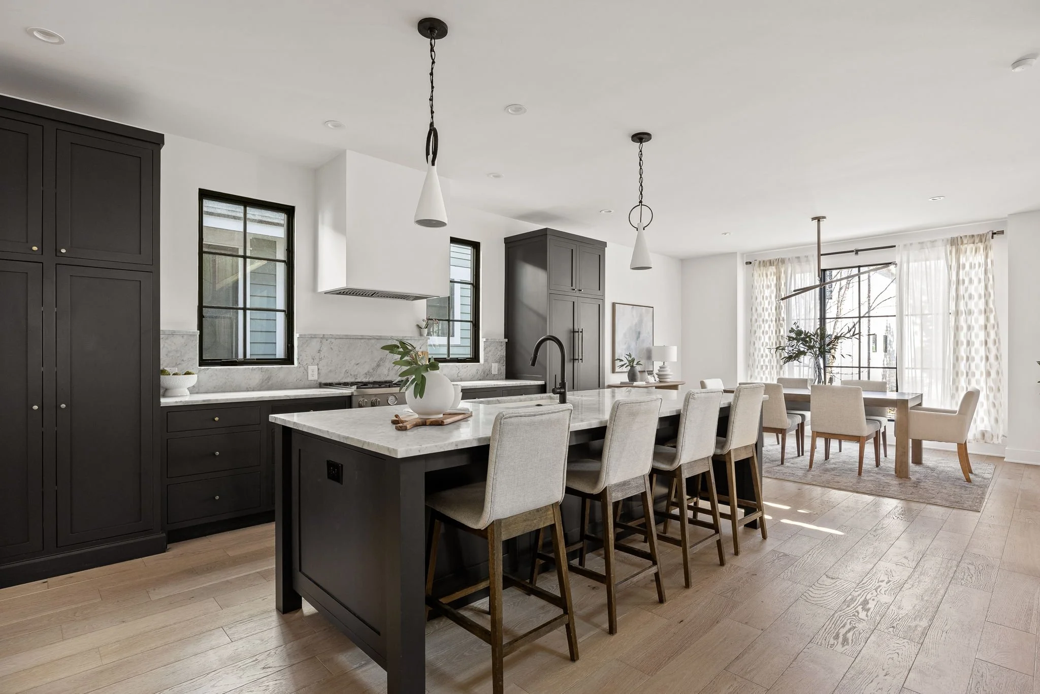 9-web-or-mls-09 - 954 Stillwell St.jpg