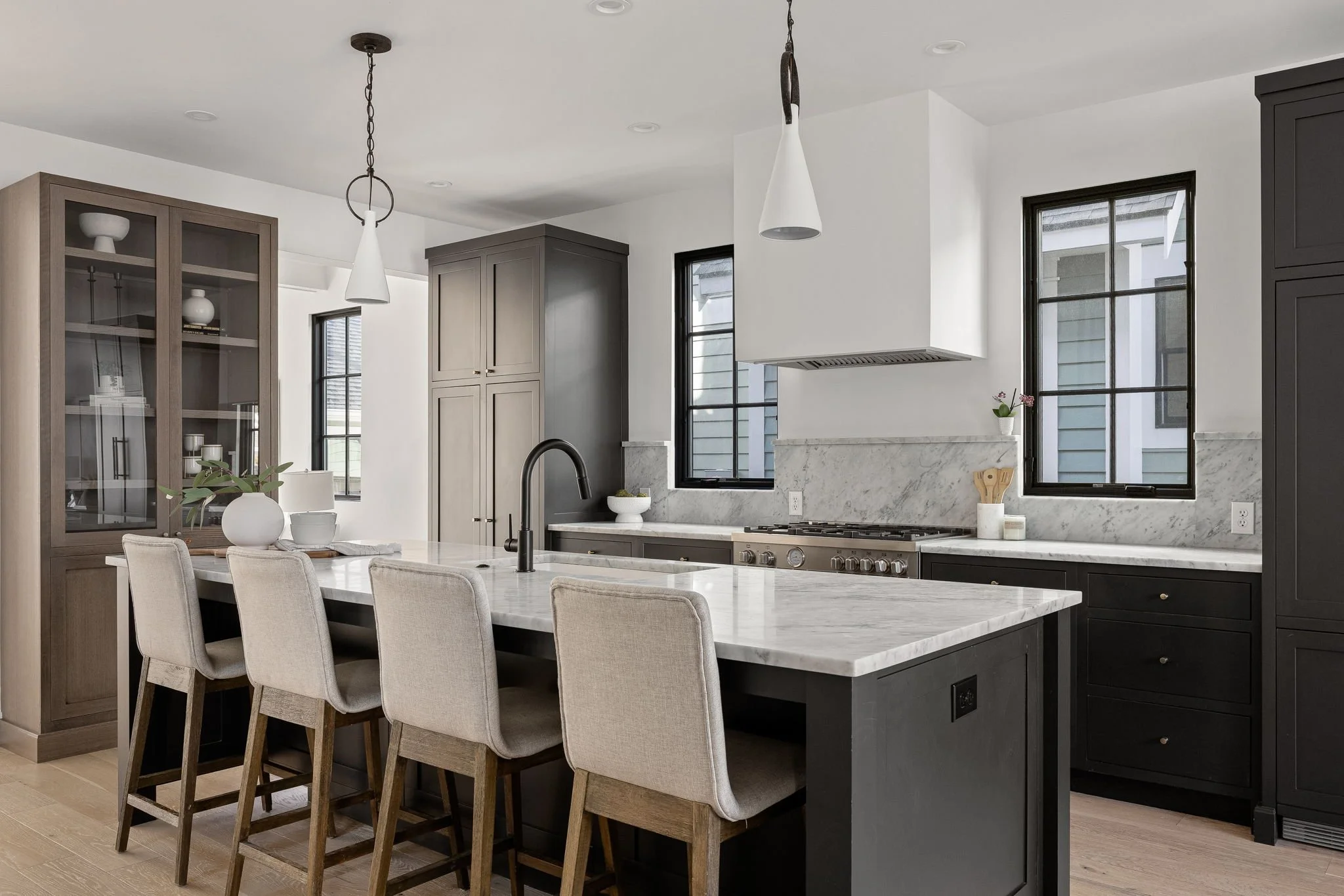 11-web-or-mls-11 - 954 Stillwell St.jpg