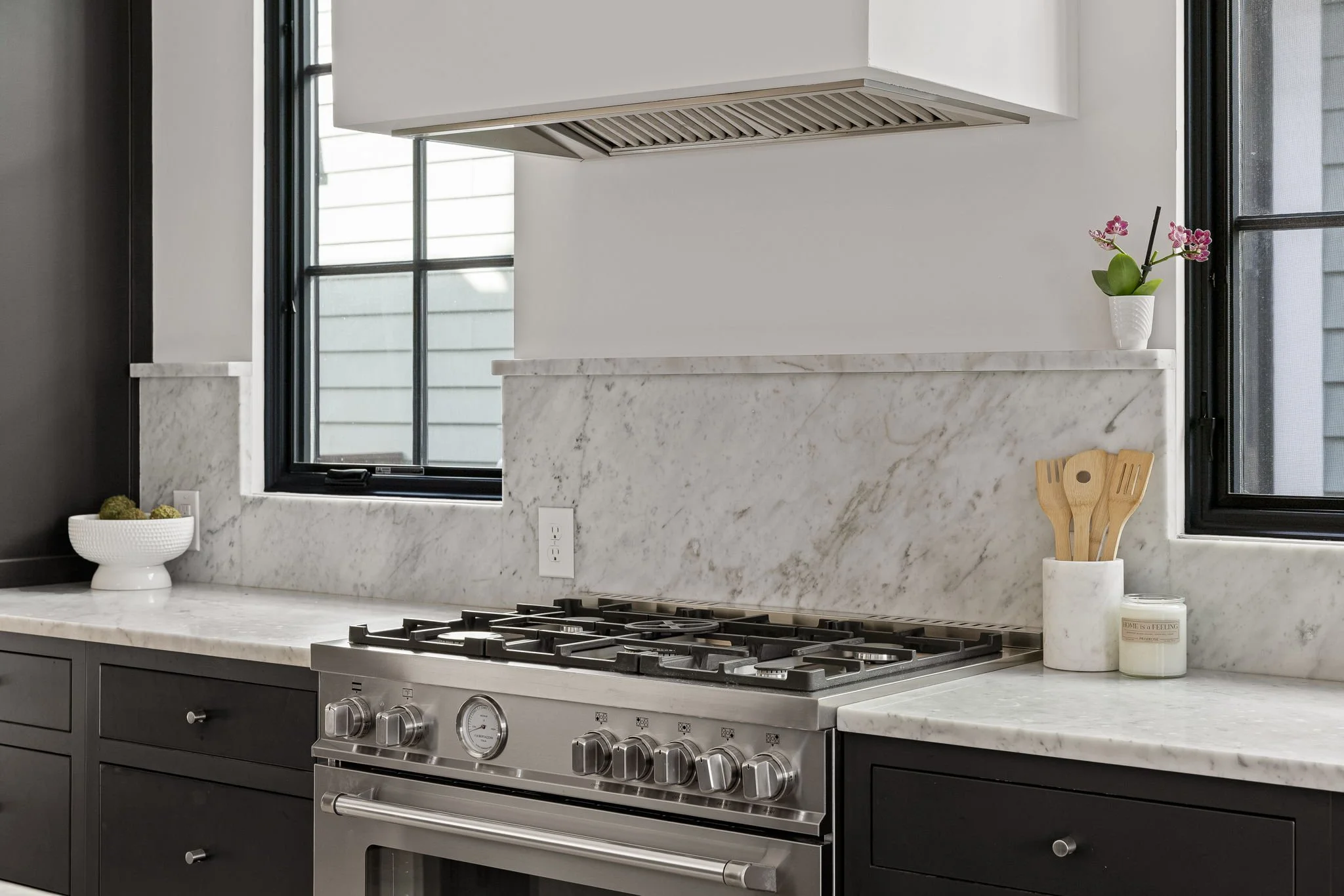 15-web-or-mls-15 - 954 Stillwell St.jpg