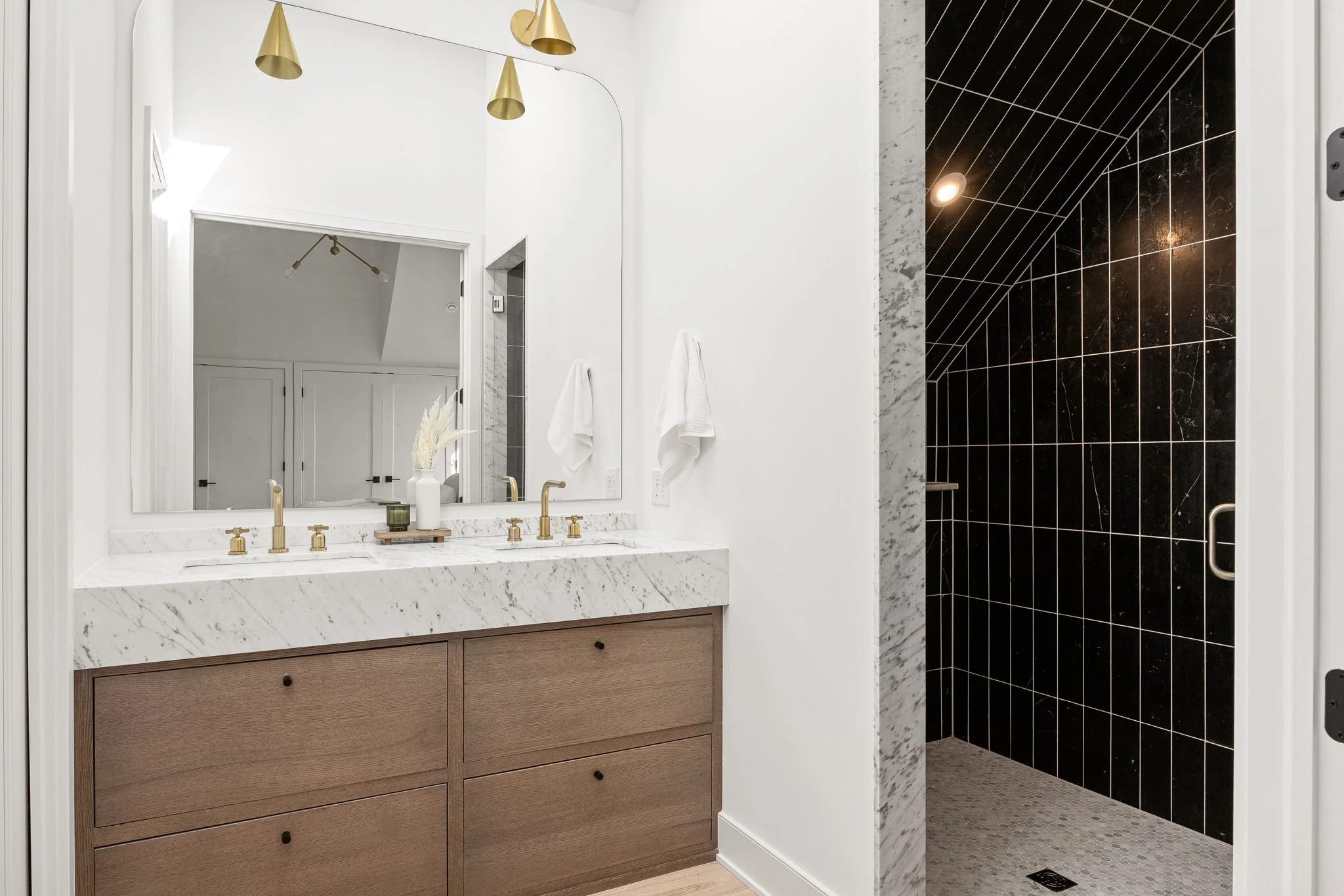 45-web-or-mls-45 - 954 Stillwell St.jpg