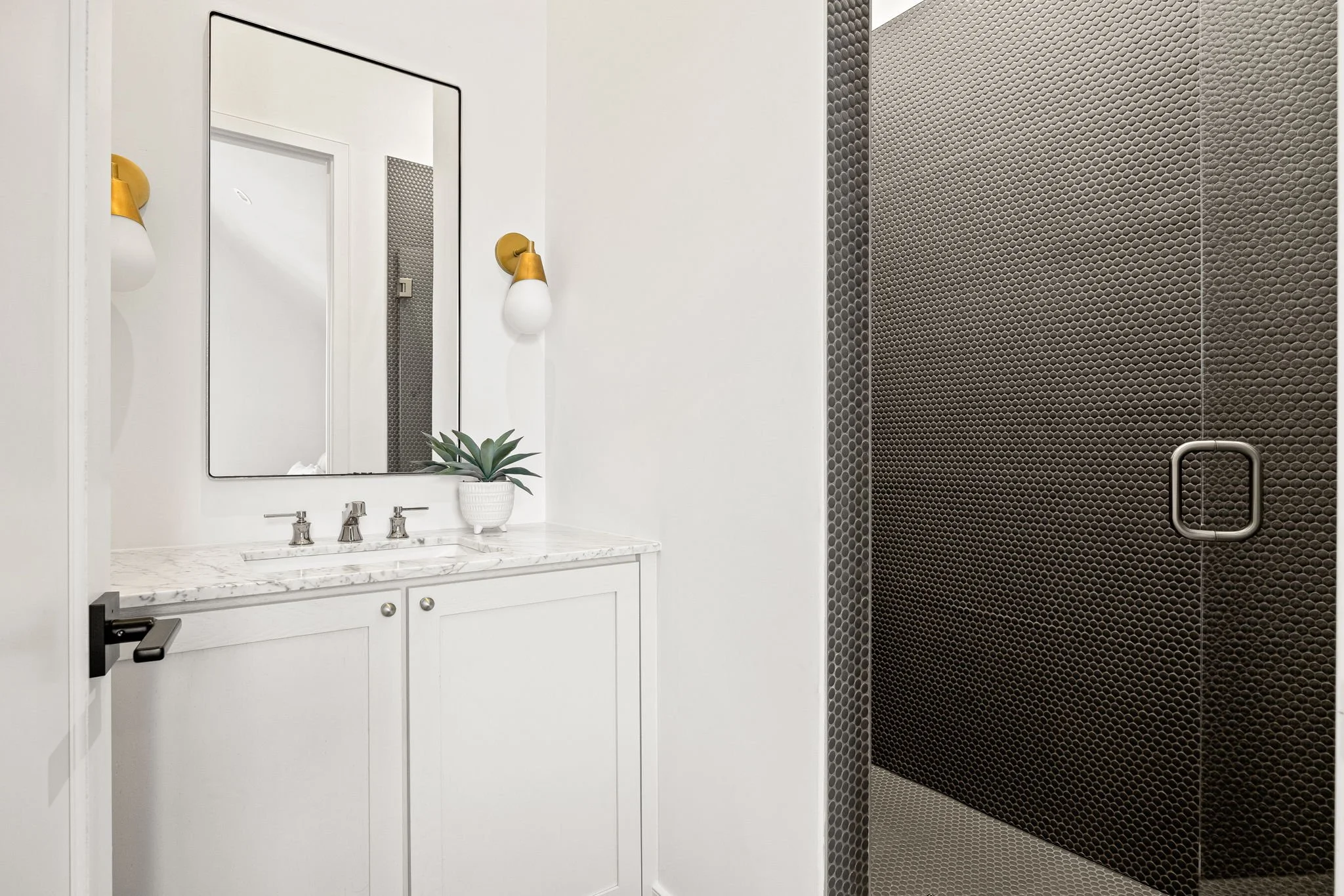 49-web-or-mls-49 - 954 Stillwell St.jpg