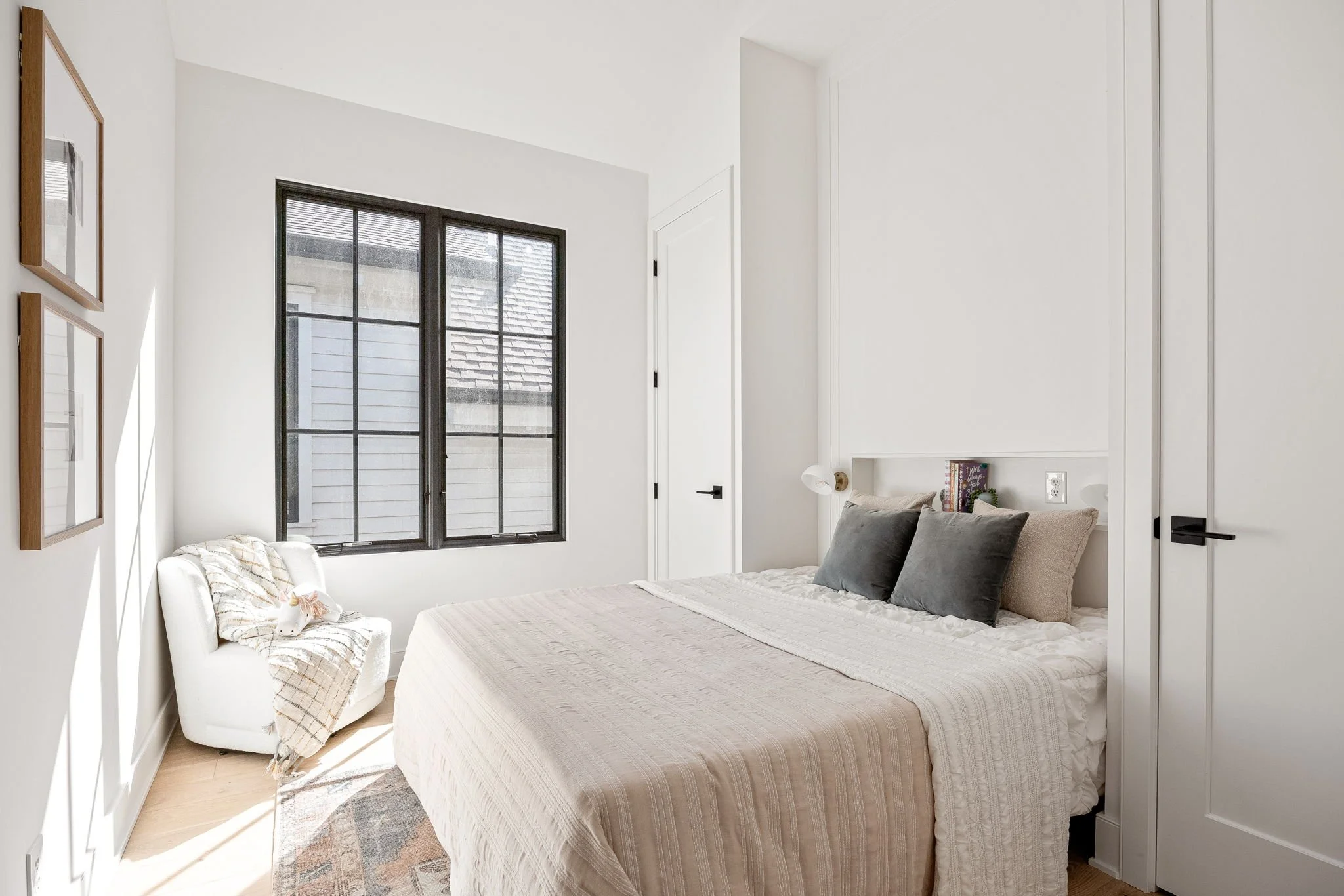 51-web-or-mls-51 - 954 Stillwell St.jpg