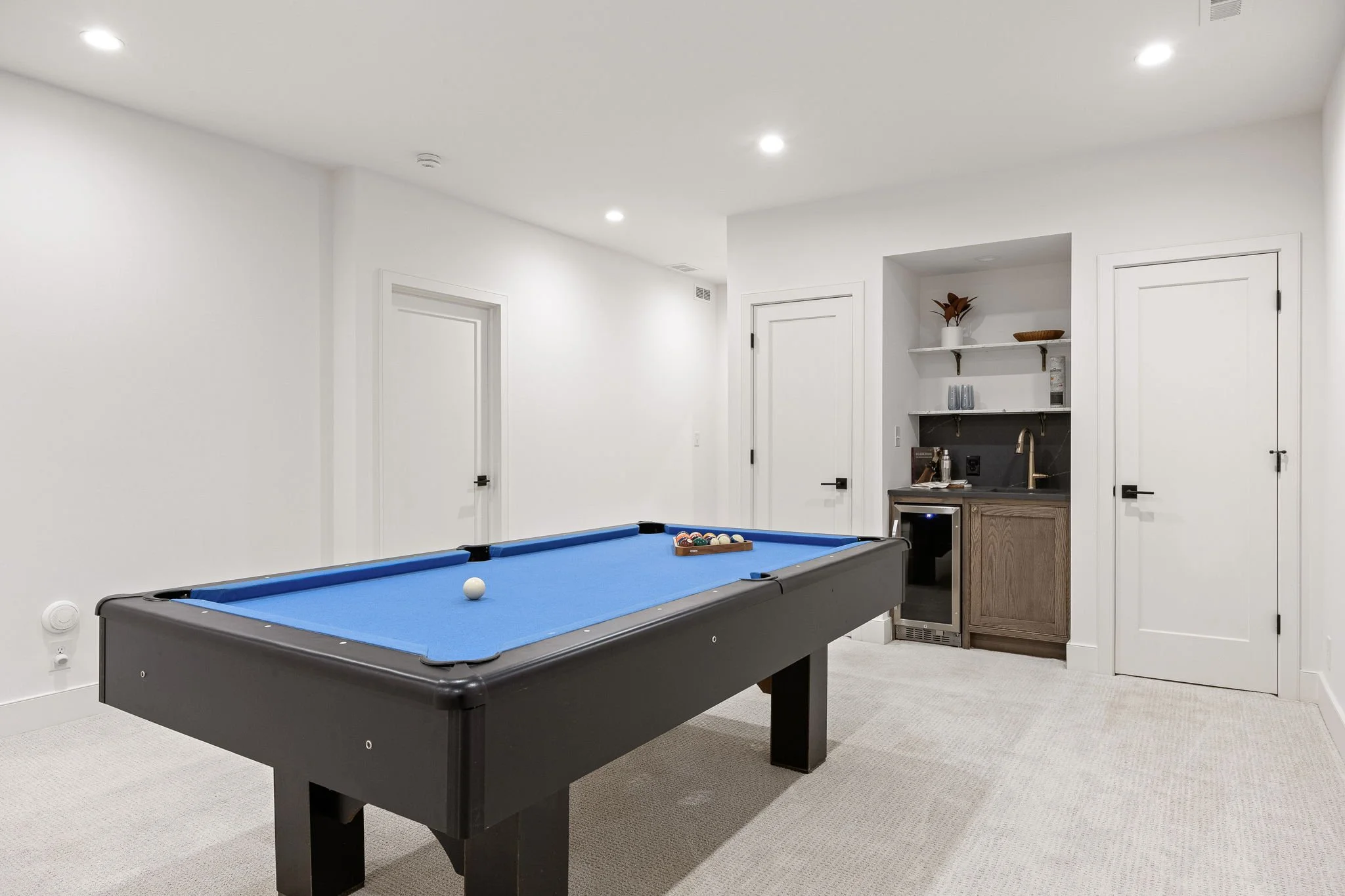 61-web-or-mls-61 - 954 Stillwell St.jpg