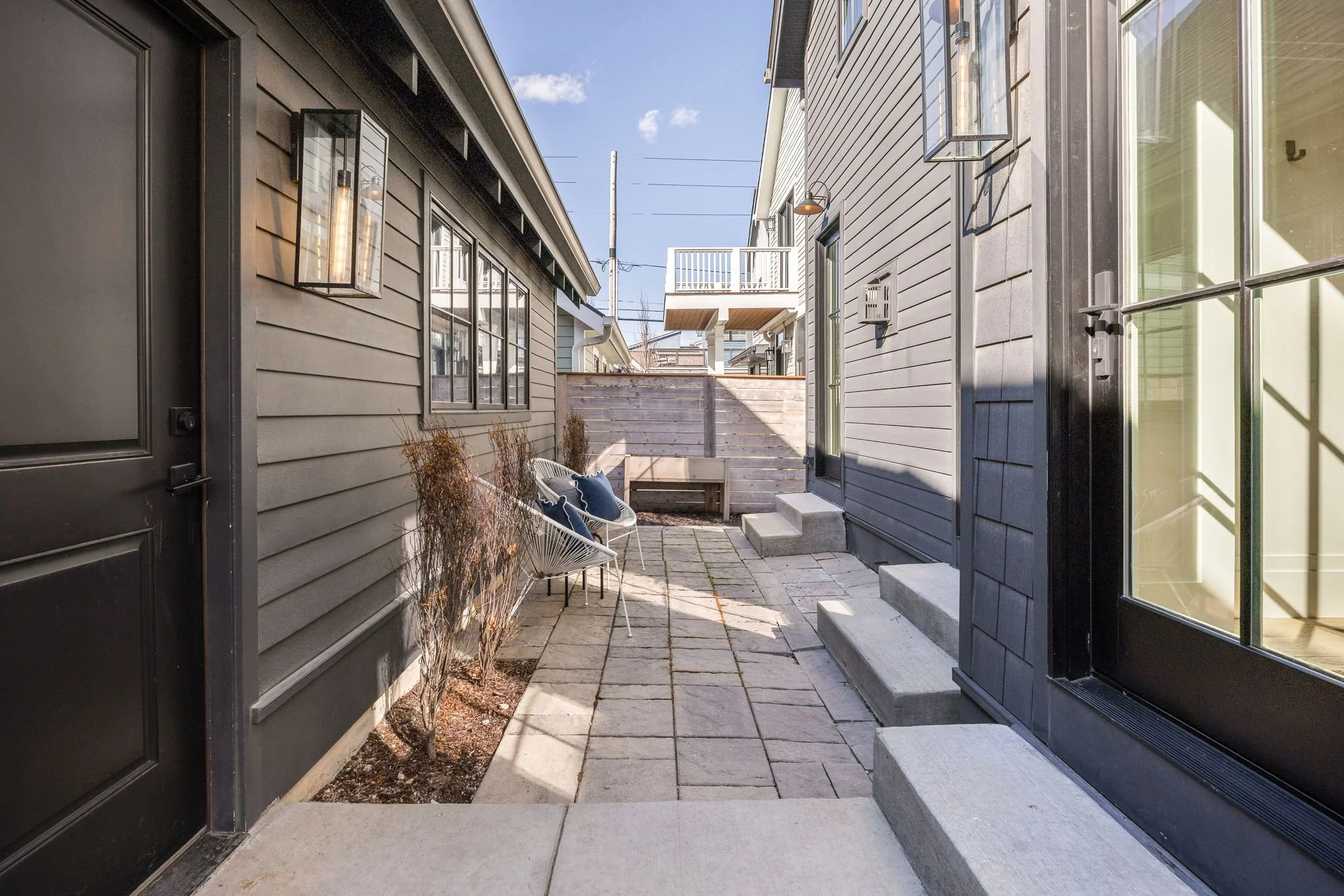 68-web-or-mls-68 - 954 Stillwell St.jpg