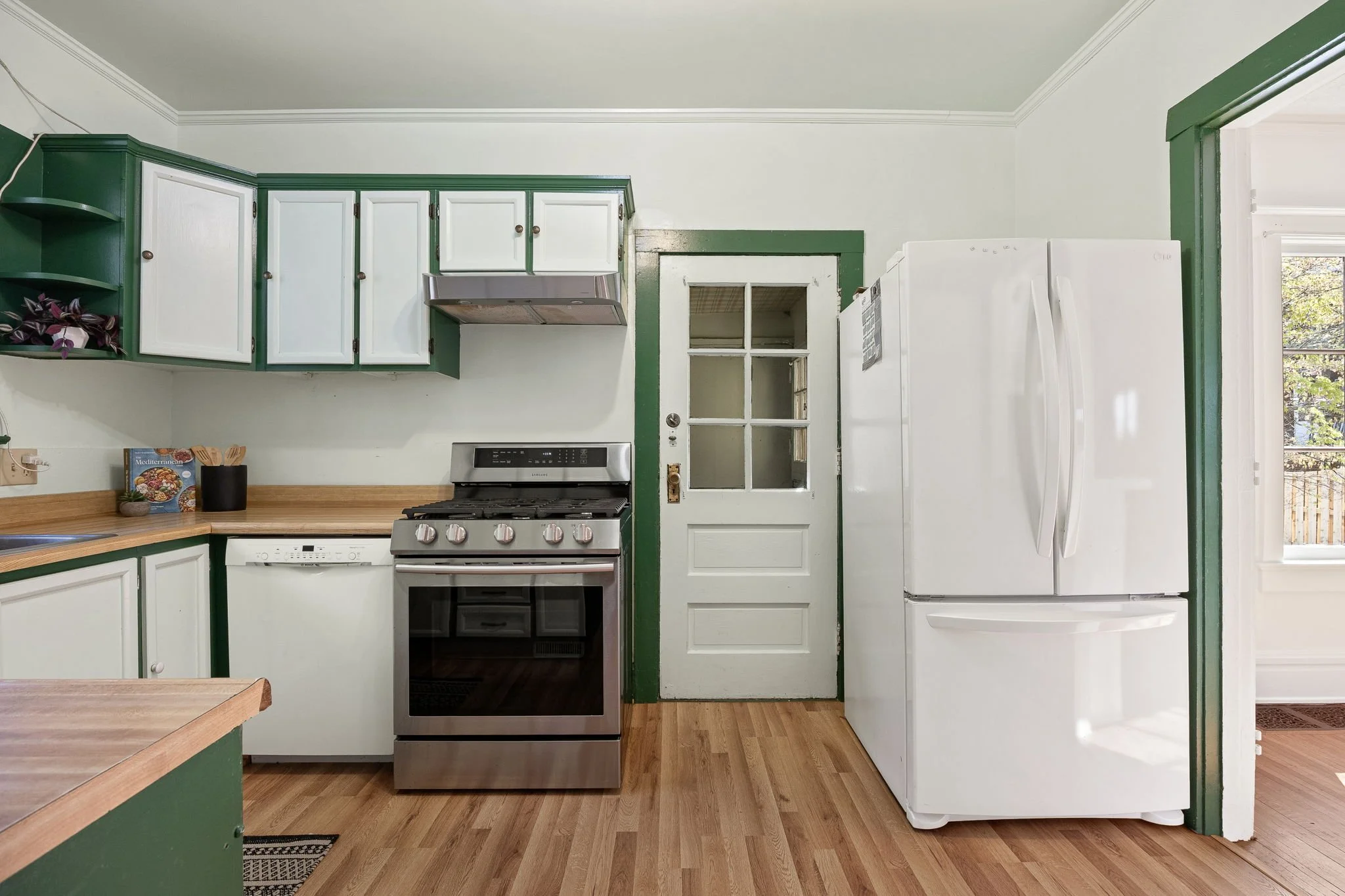 24-web-or-mls-24 - 3815 N Delaware St.jpg