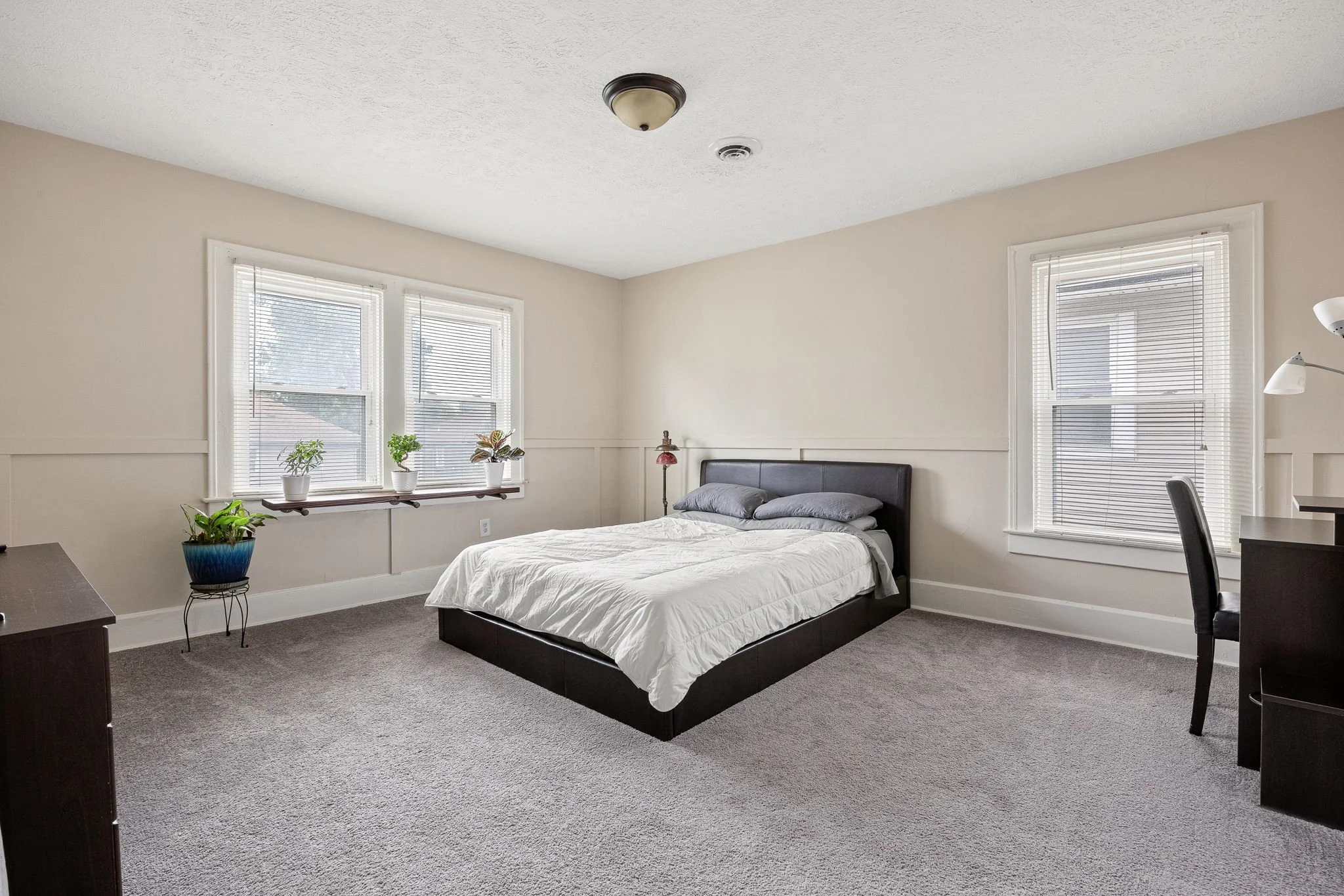 36-web-or-mls-36 - 3356 N Park Ave.jpg