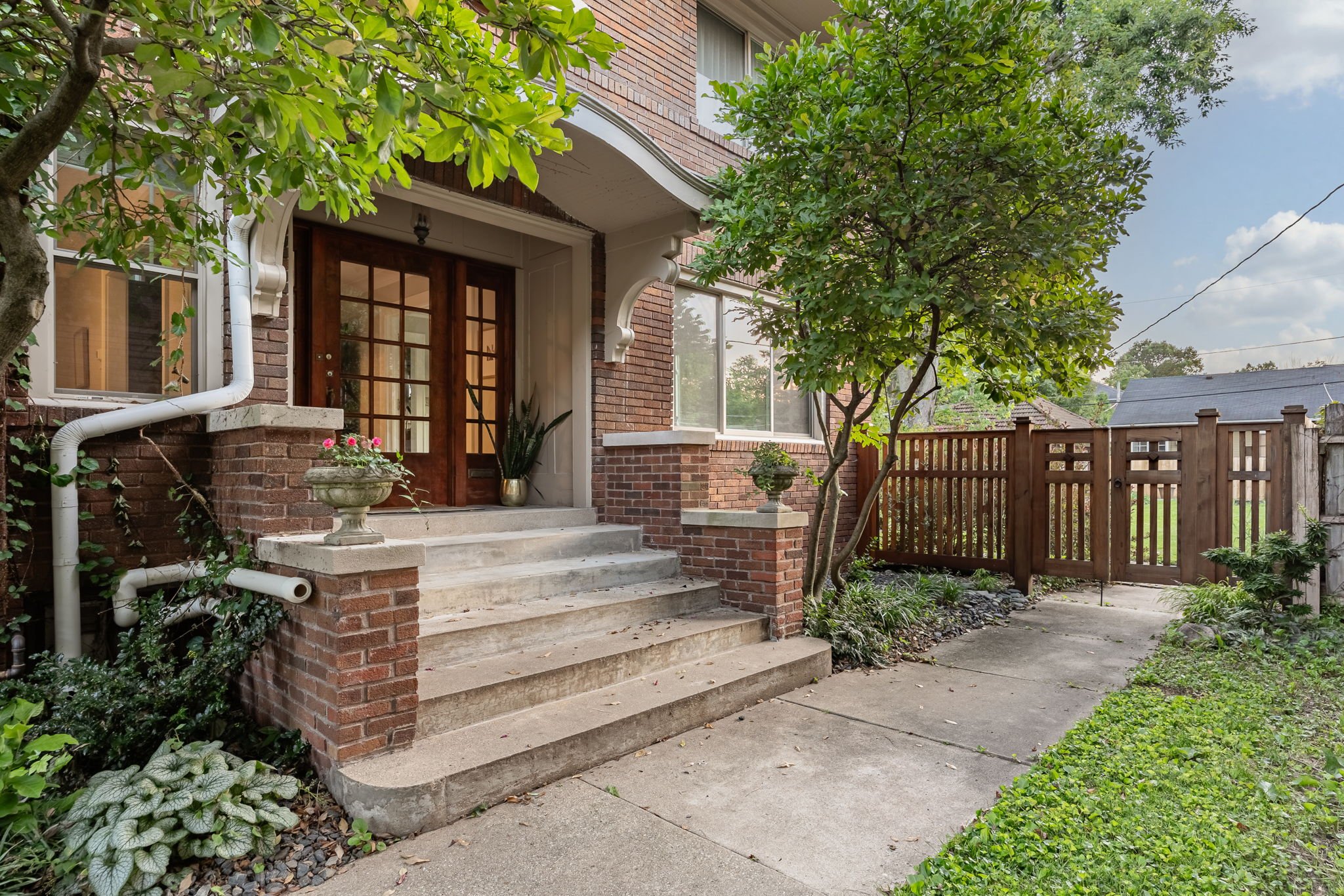7-web-or-mls-07 - 4348 Broadway St.jpg