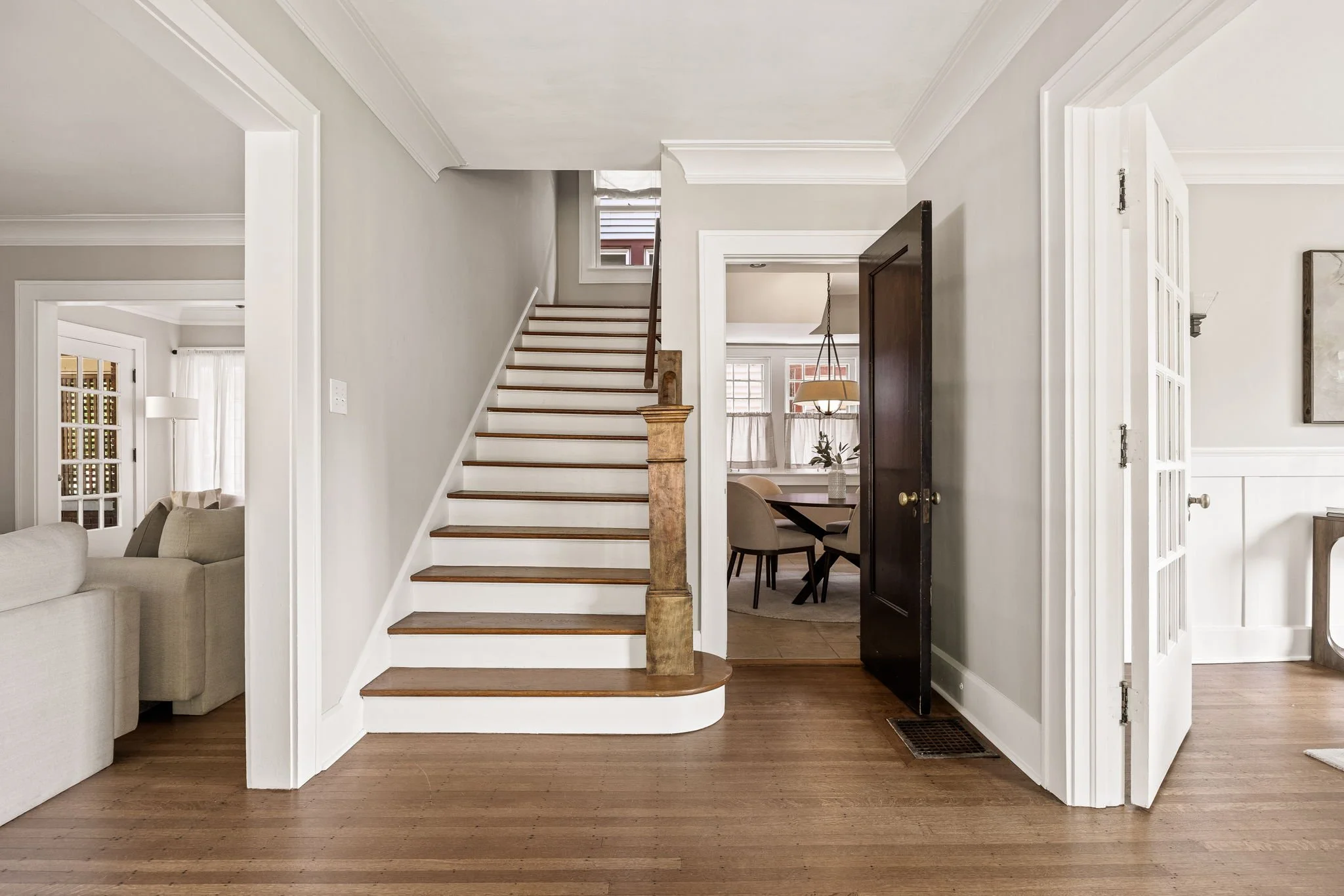 11-web-or-mls-11 - 4348 Broadway St.jpg