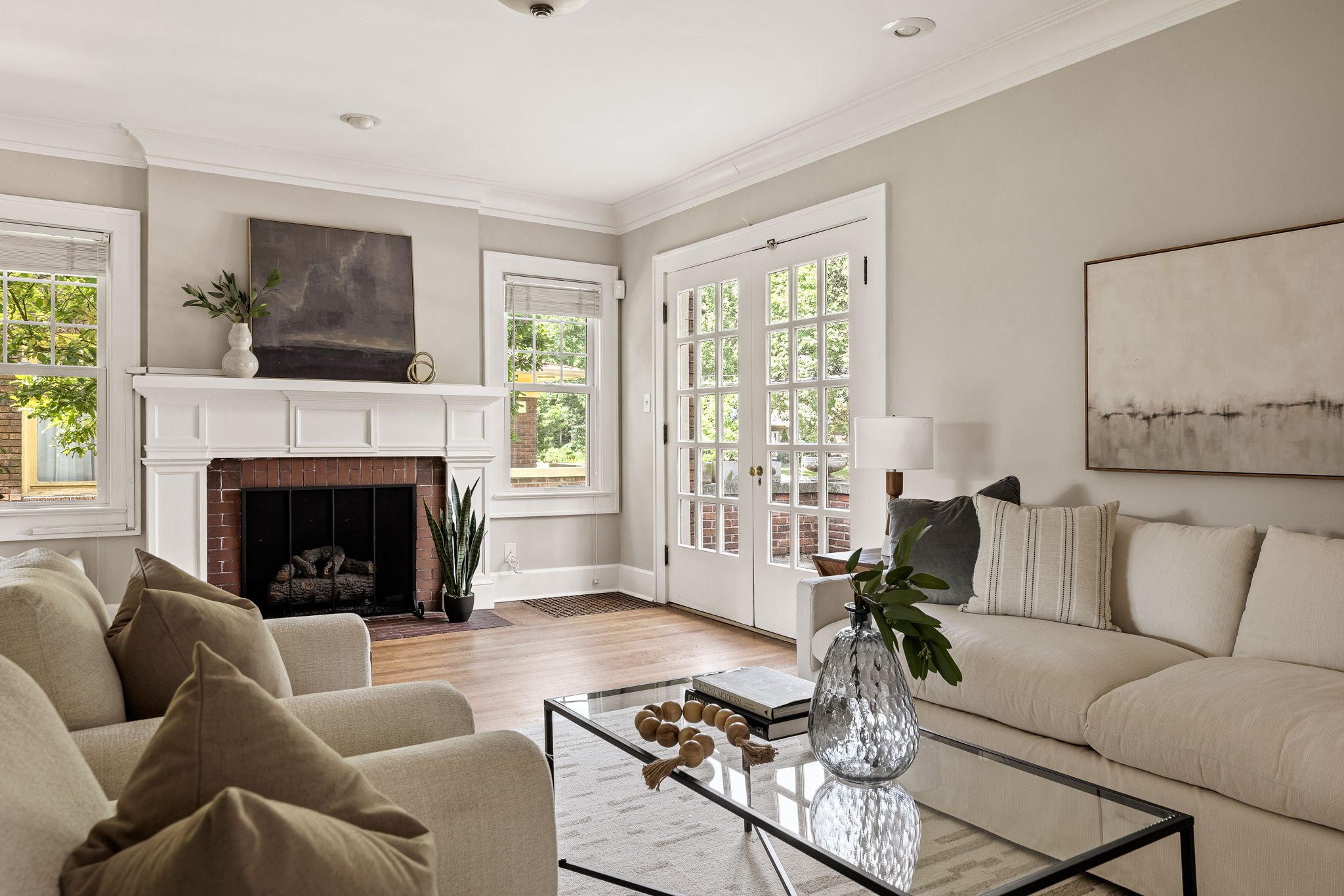 14-web-or-mls-14 - 4348 Broadway St.jpg