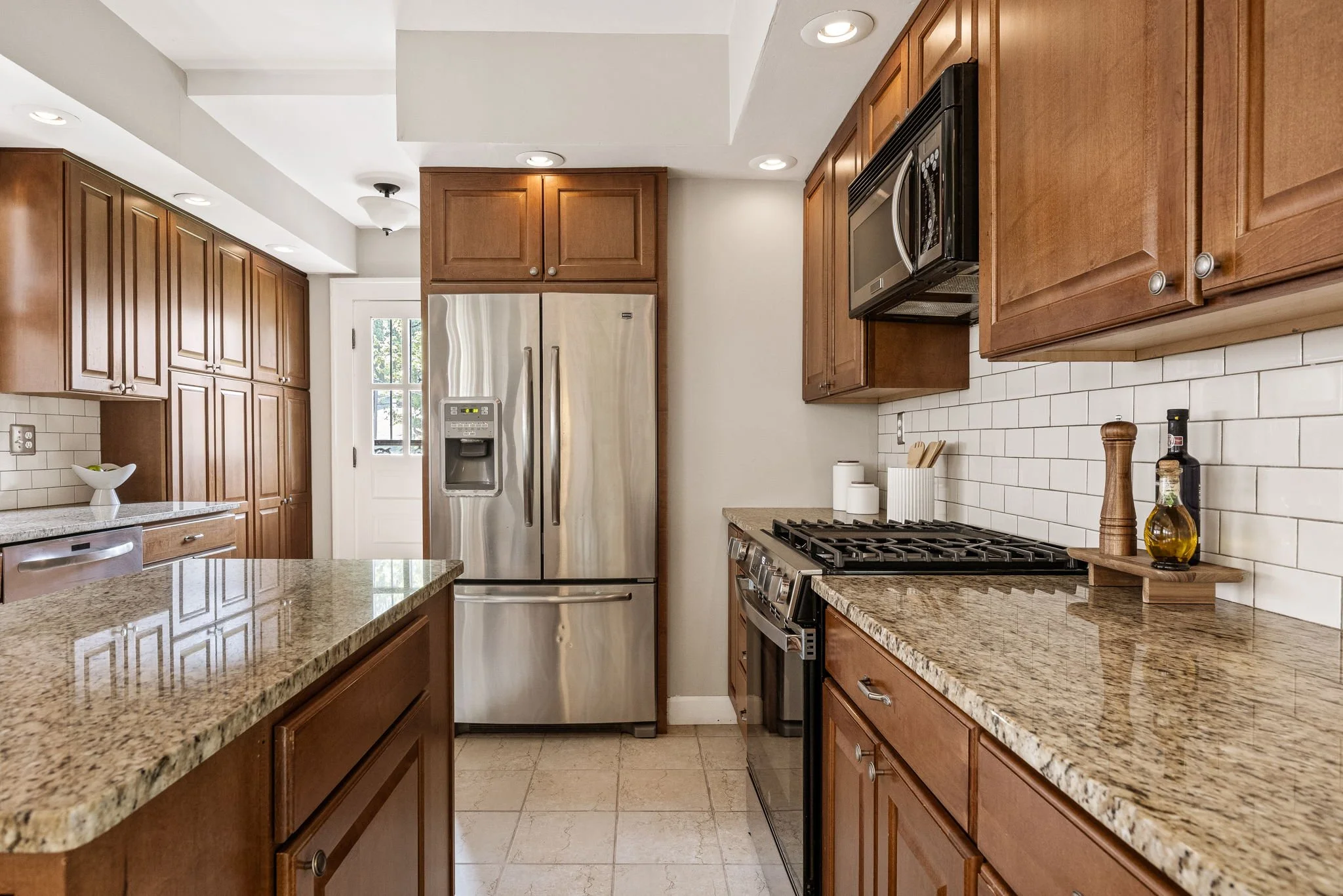 30-web-or-mls-30 - 4348 Broadway St.jpg