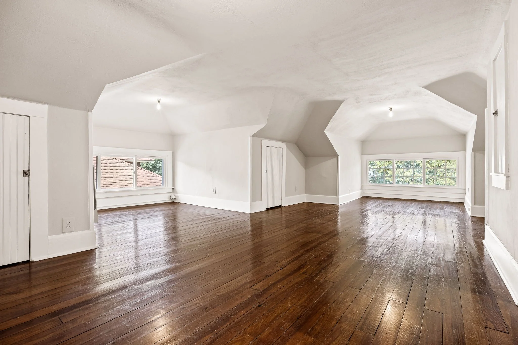 57-web-or-mls-57 - 4348 Broadway St.jpg