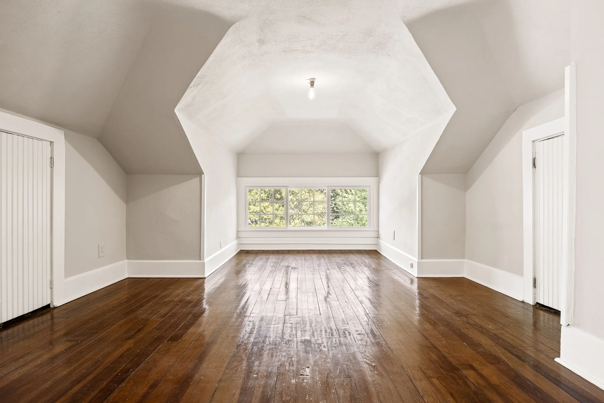 58-web-or-mls-58 - 4348 Broadway St.jpg