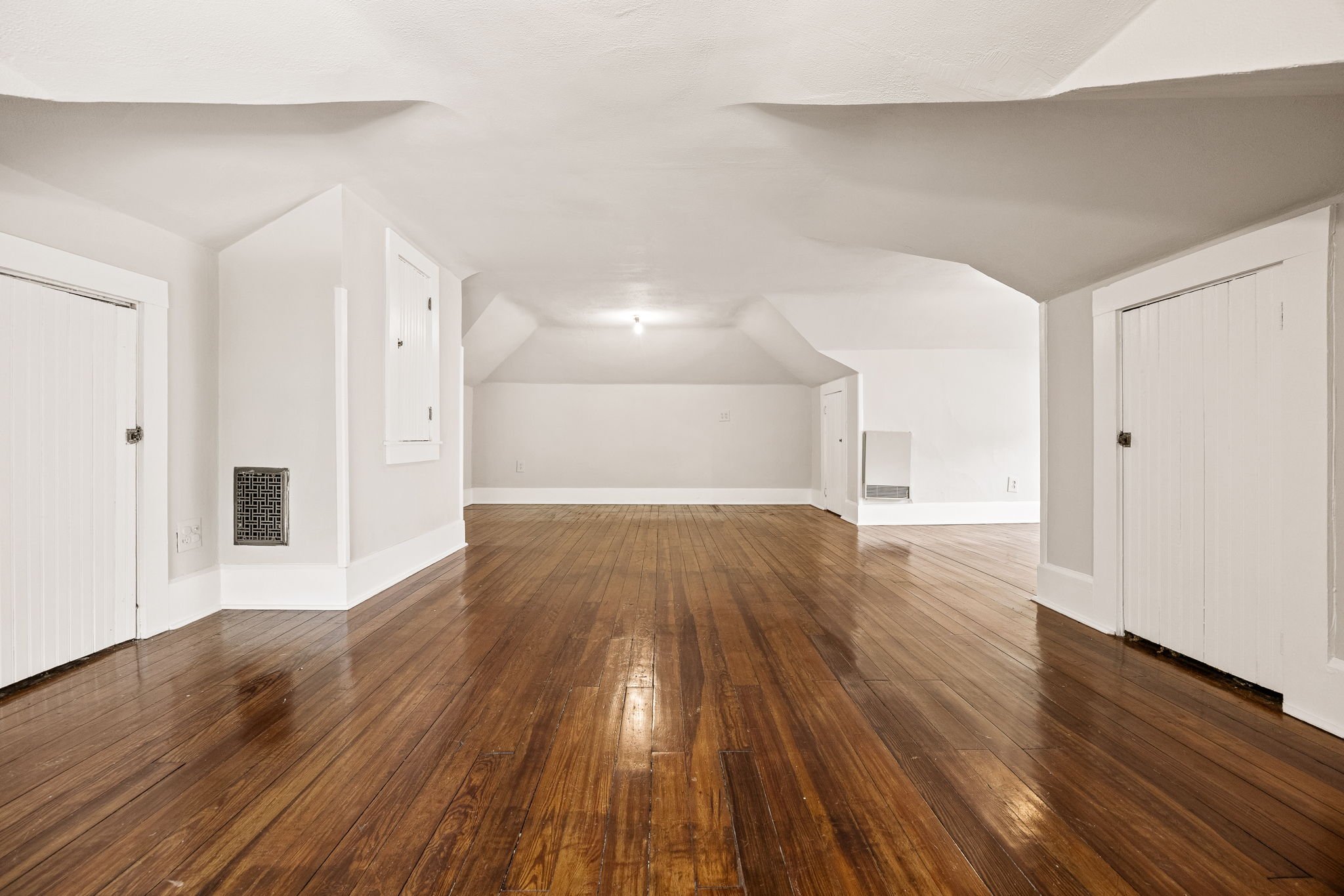 60-web-or-mls-60 - 4348 Broadway St.jpg