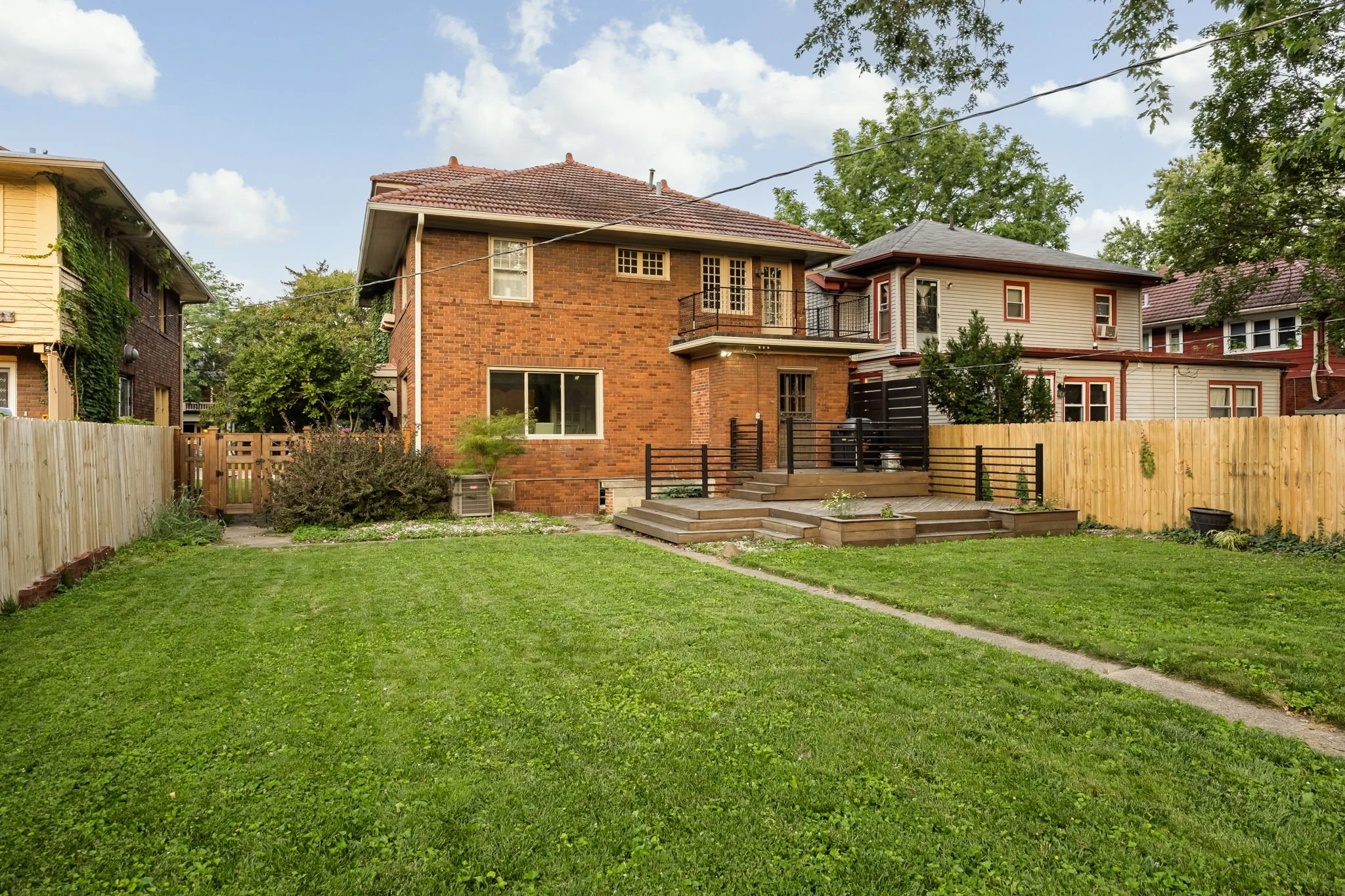 68-web-or-mls-68 - 4348 Broadway St.jpg