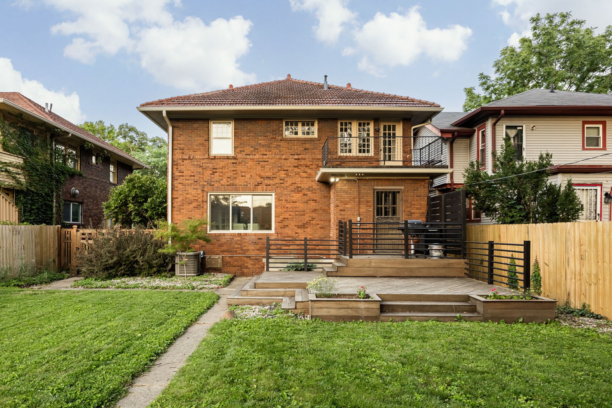 69-web-or-mls-69 - 4348 Broadway St.jpg