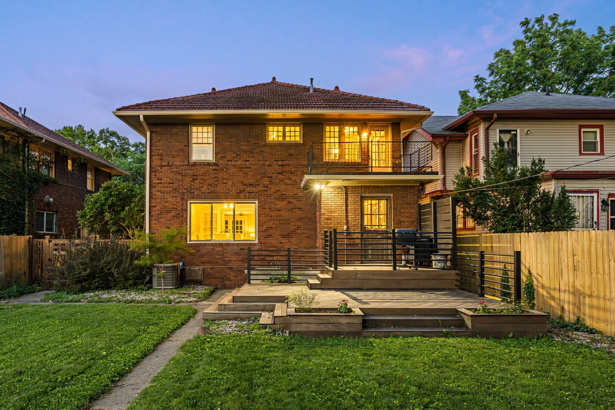 79-web-or-mls-76 - 4348 Broadway St.jpg