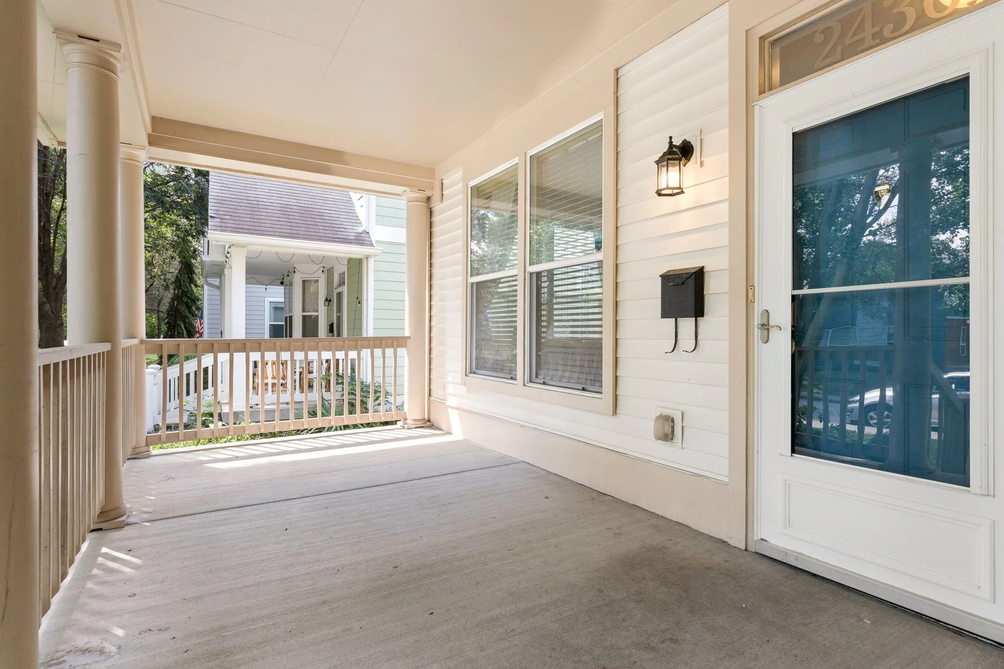 5-web-or-mls-05 - 2436 N New Jersey St.jpg