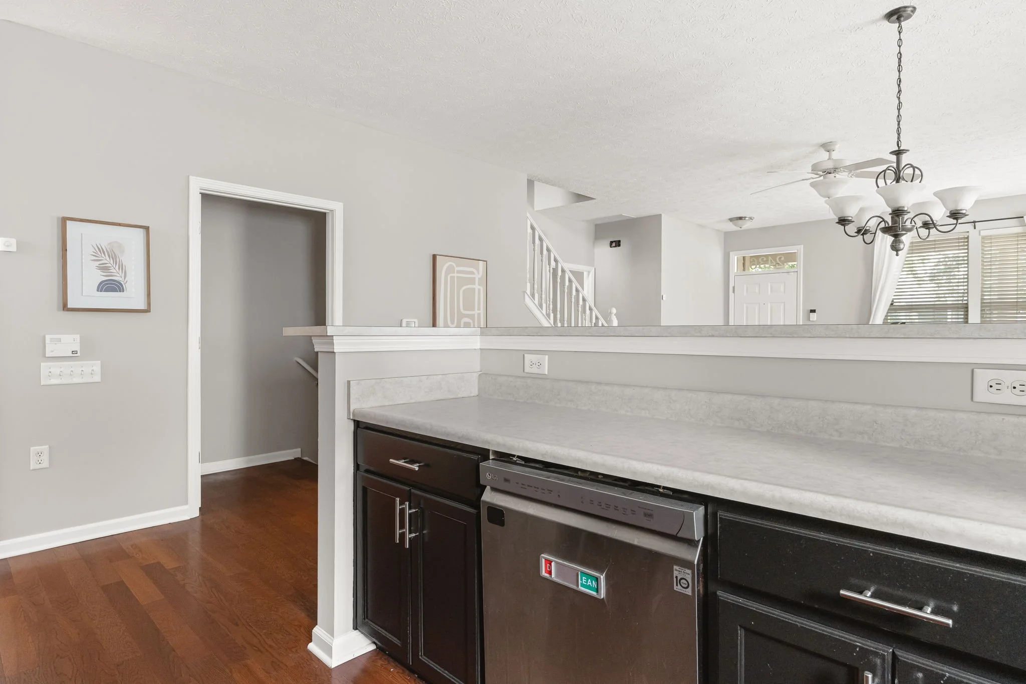 22-web-or-mls-22 - 2436 N New Jersey St.jpg