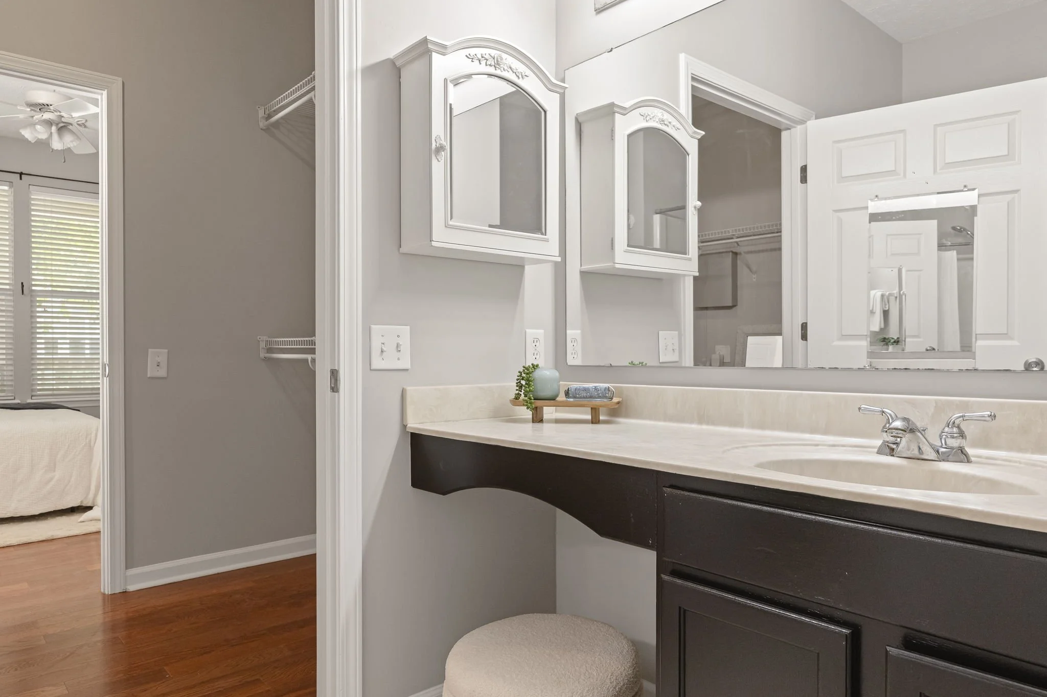 32-web-or-mls-32 - 2436 N New Jersey St.jpg