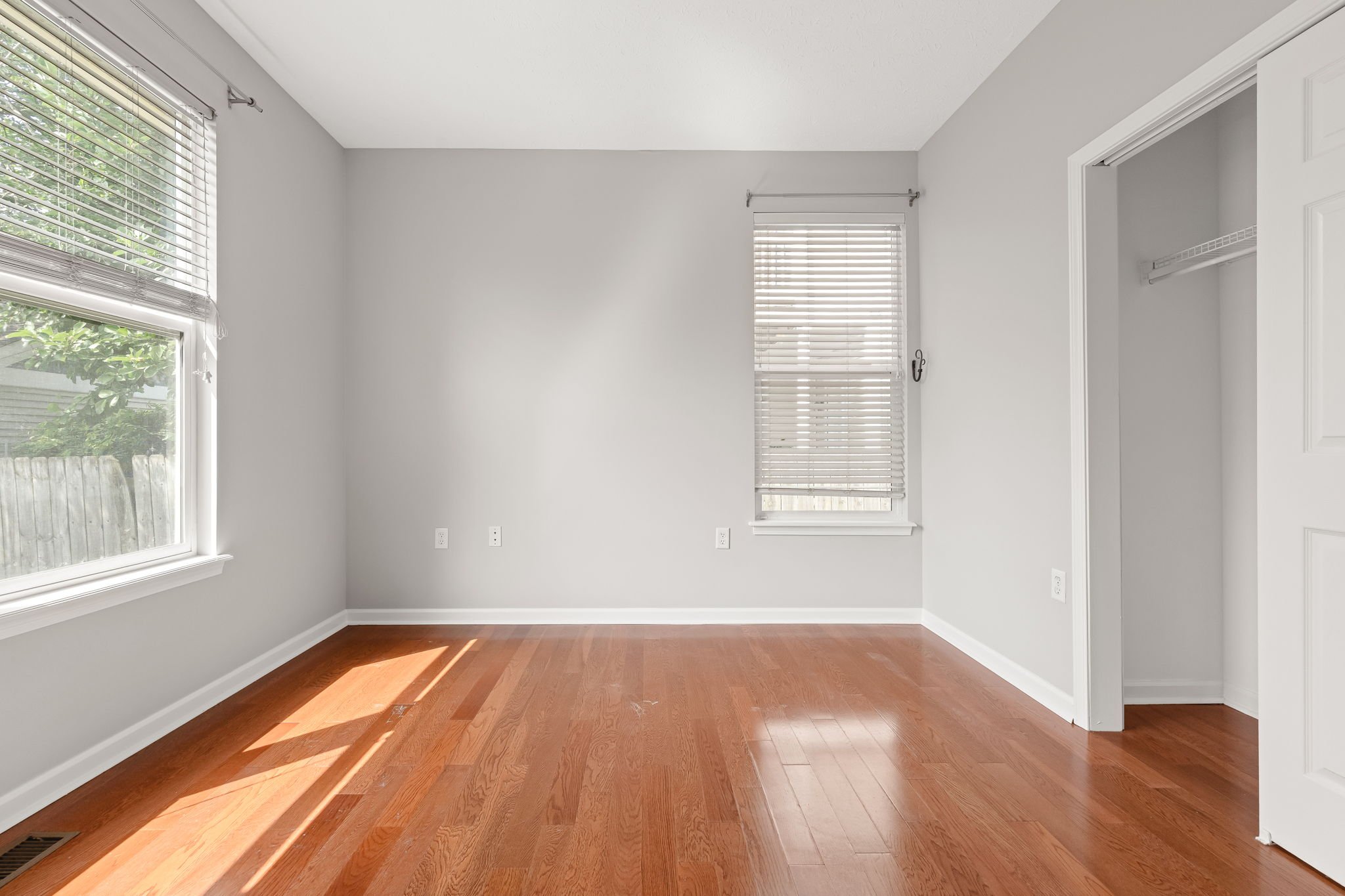 34-web-or-mls-34 - 2436 N New Jersey St.jpg
