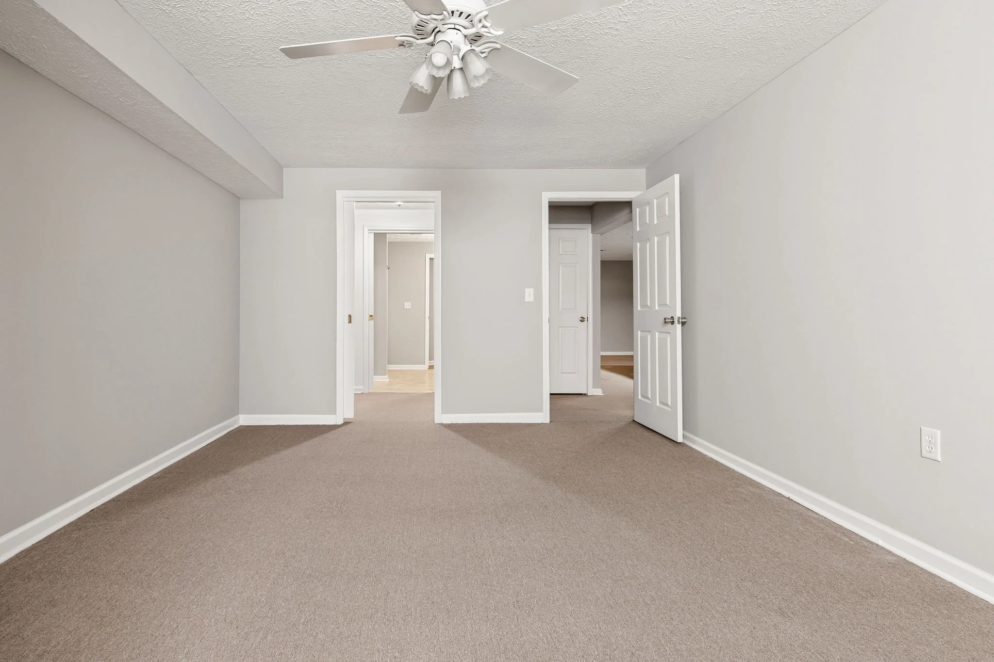 48-web-or-mls-48 - 2436 N New Jersey St.jpg