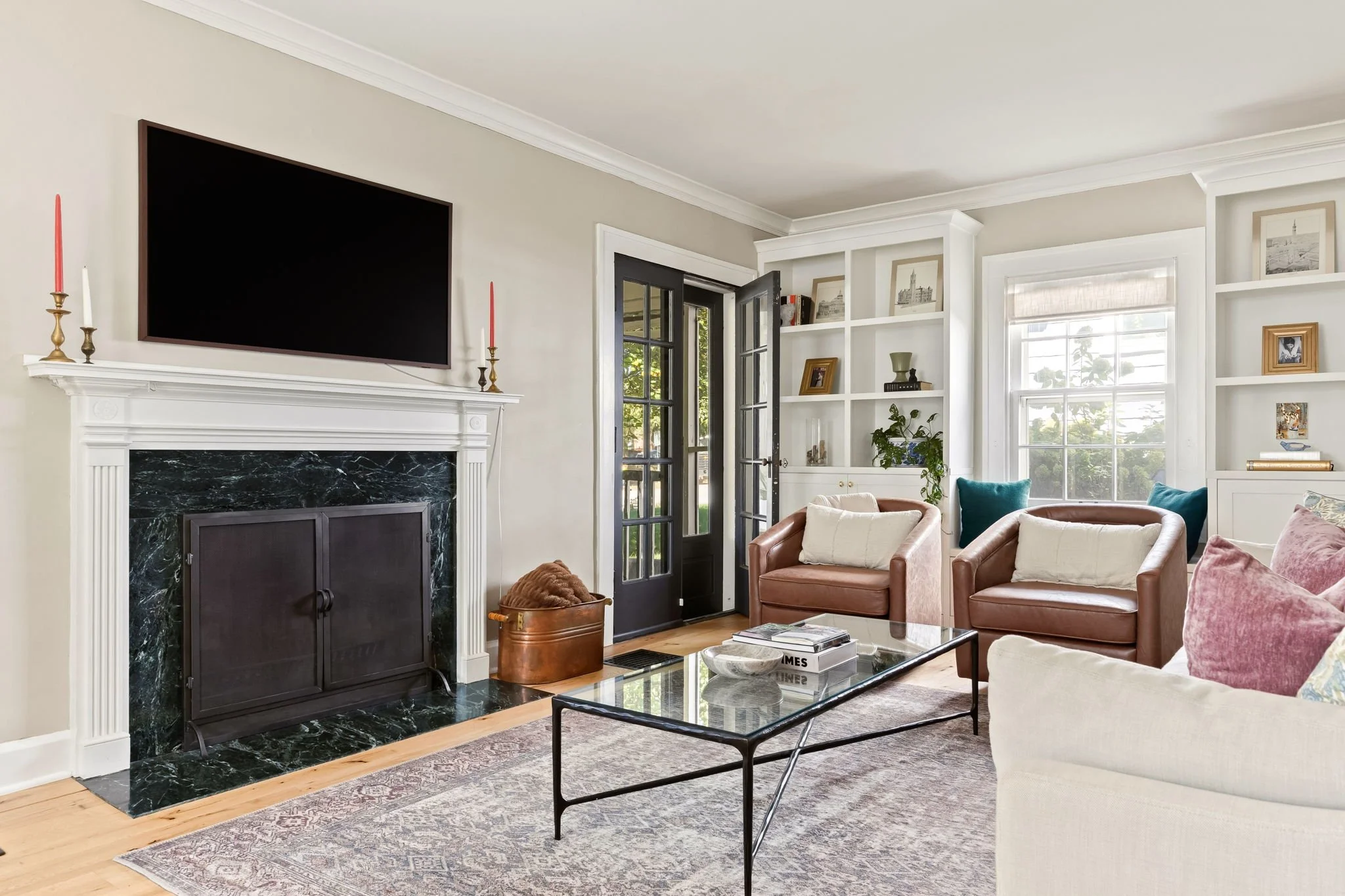 14-web-or-mls-14 - 4465 Central Ave.jpg