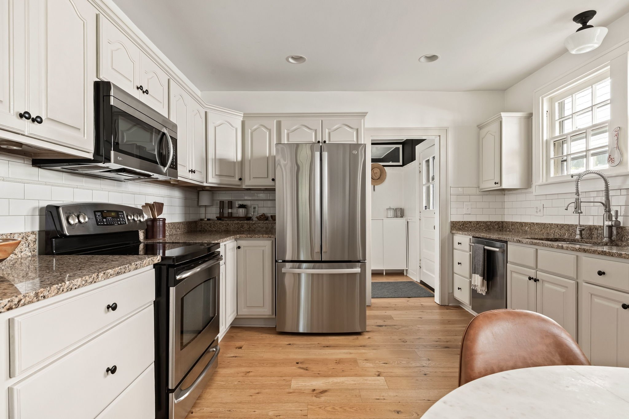 33-web-or-mls-32 - 4465 Central Ave.jpg