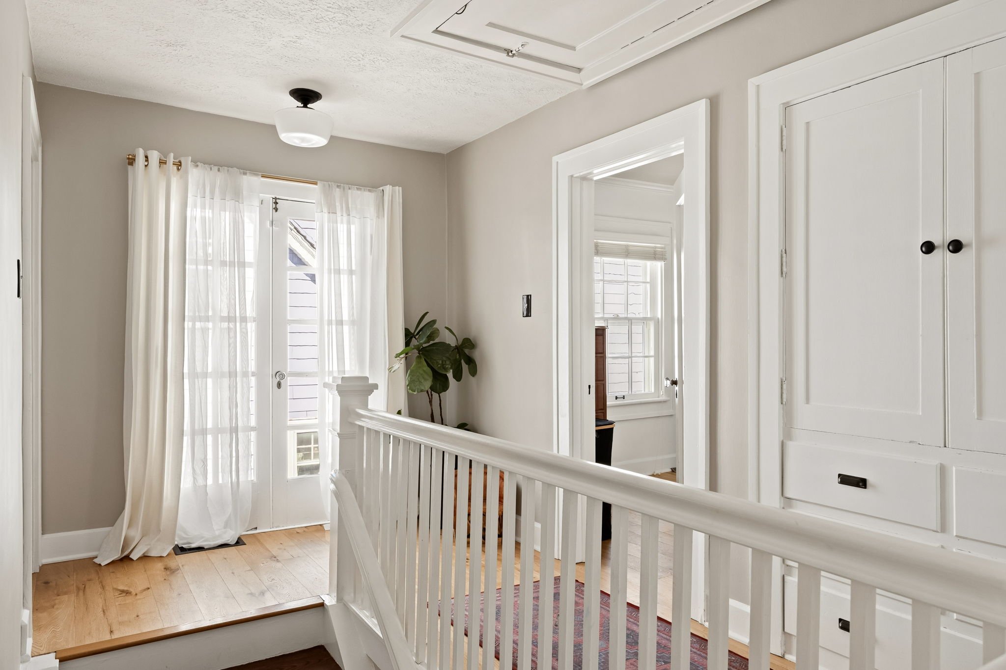 48-web-or-mls-47 - 4465 Central Ave.jpg