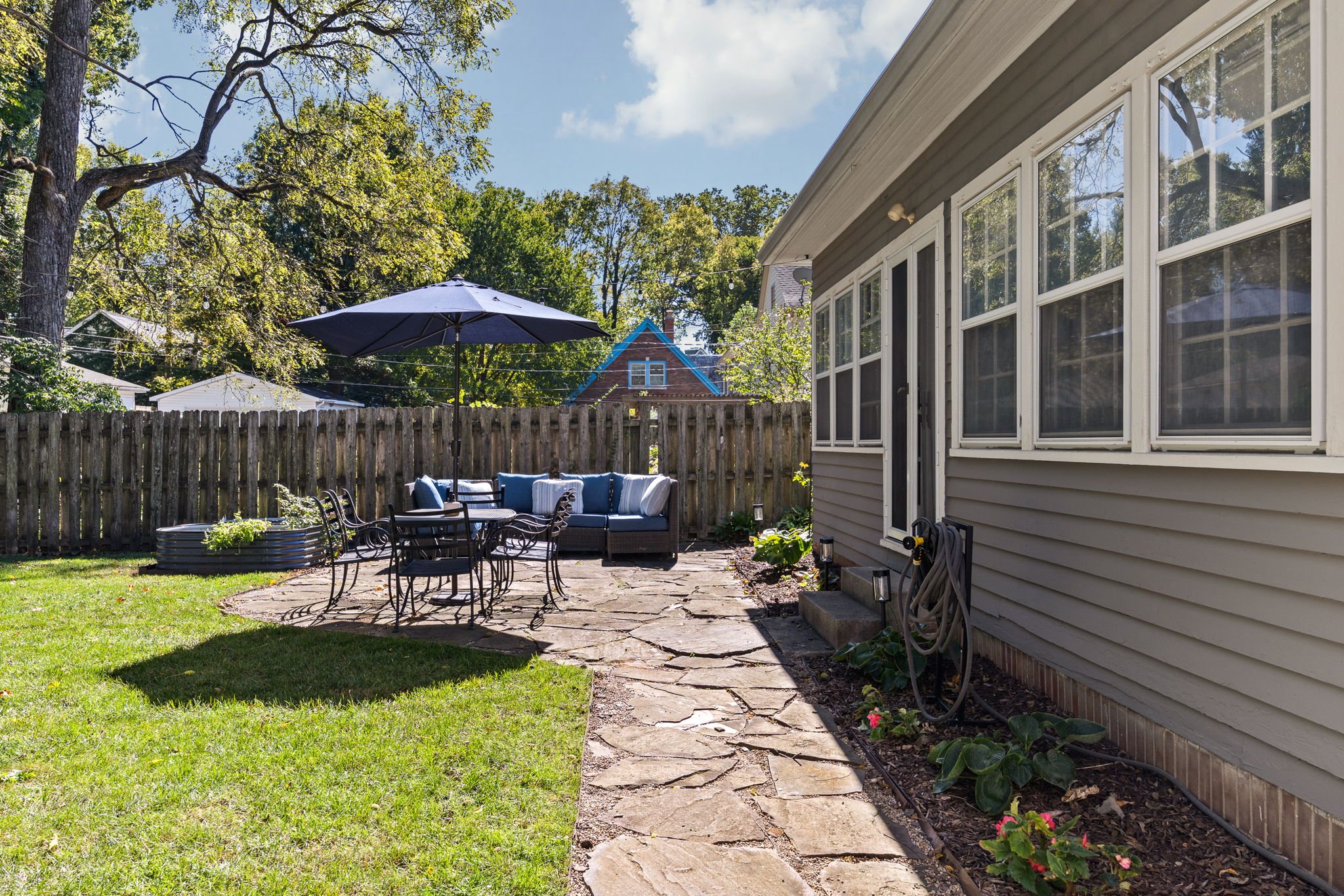 64-web-or-mls-64 - 4465 Central Ave.jpg