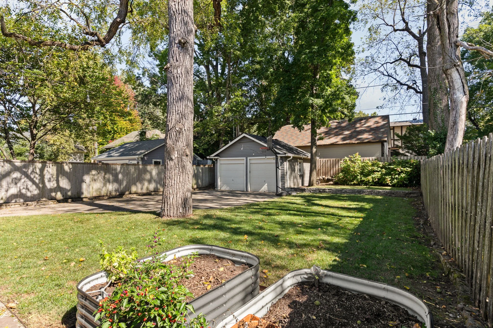 69-web-or-mls-69 - 4465 Central Ave.jpg