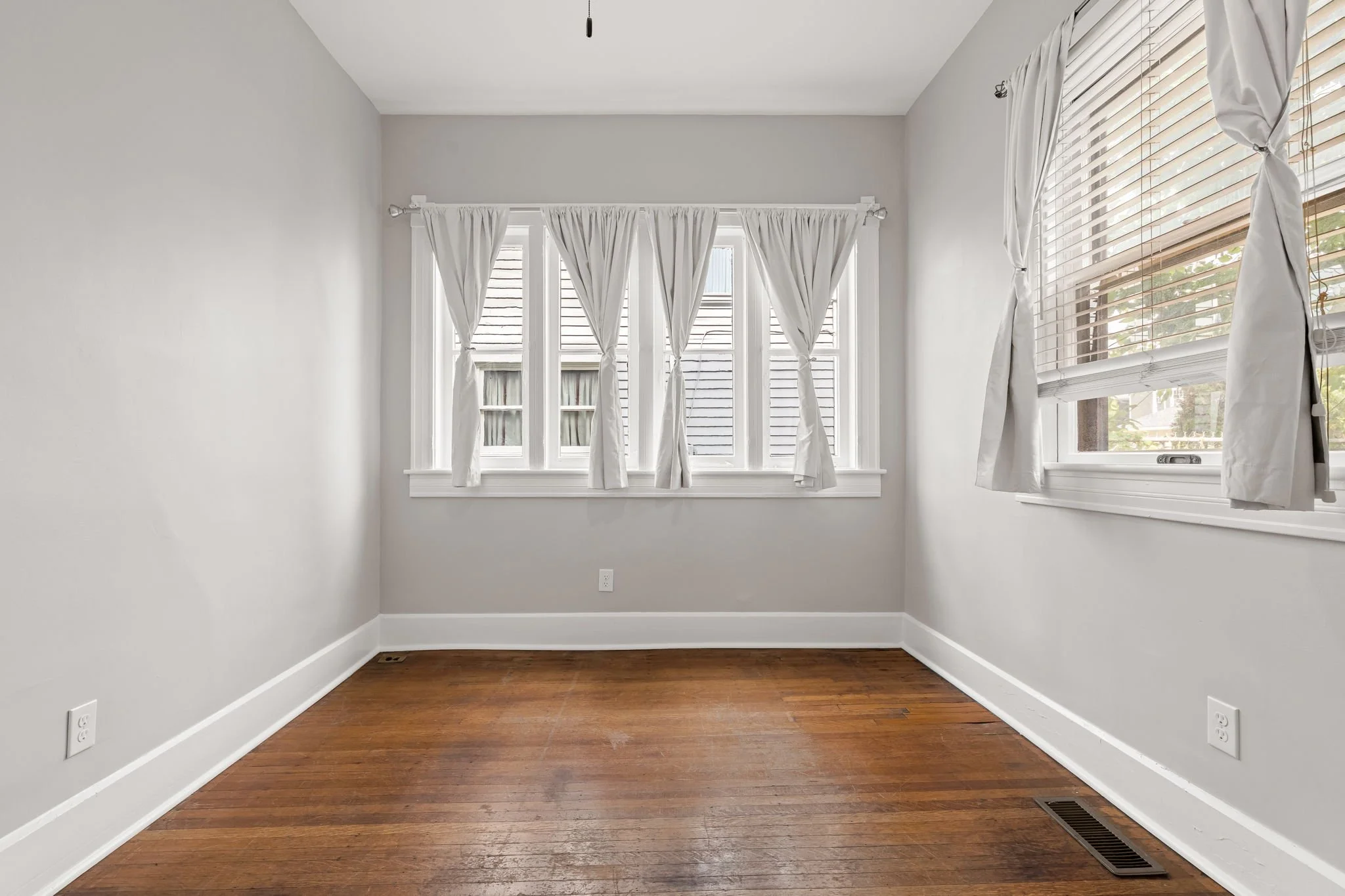 38-web-or-mls-38 - 2001 N Pennsylvania St.jpg