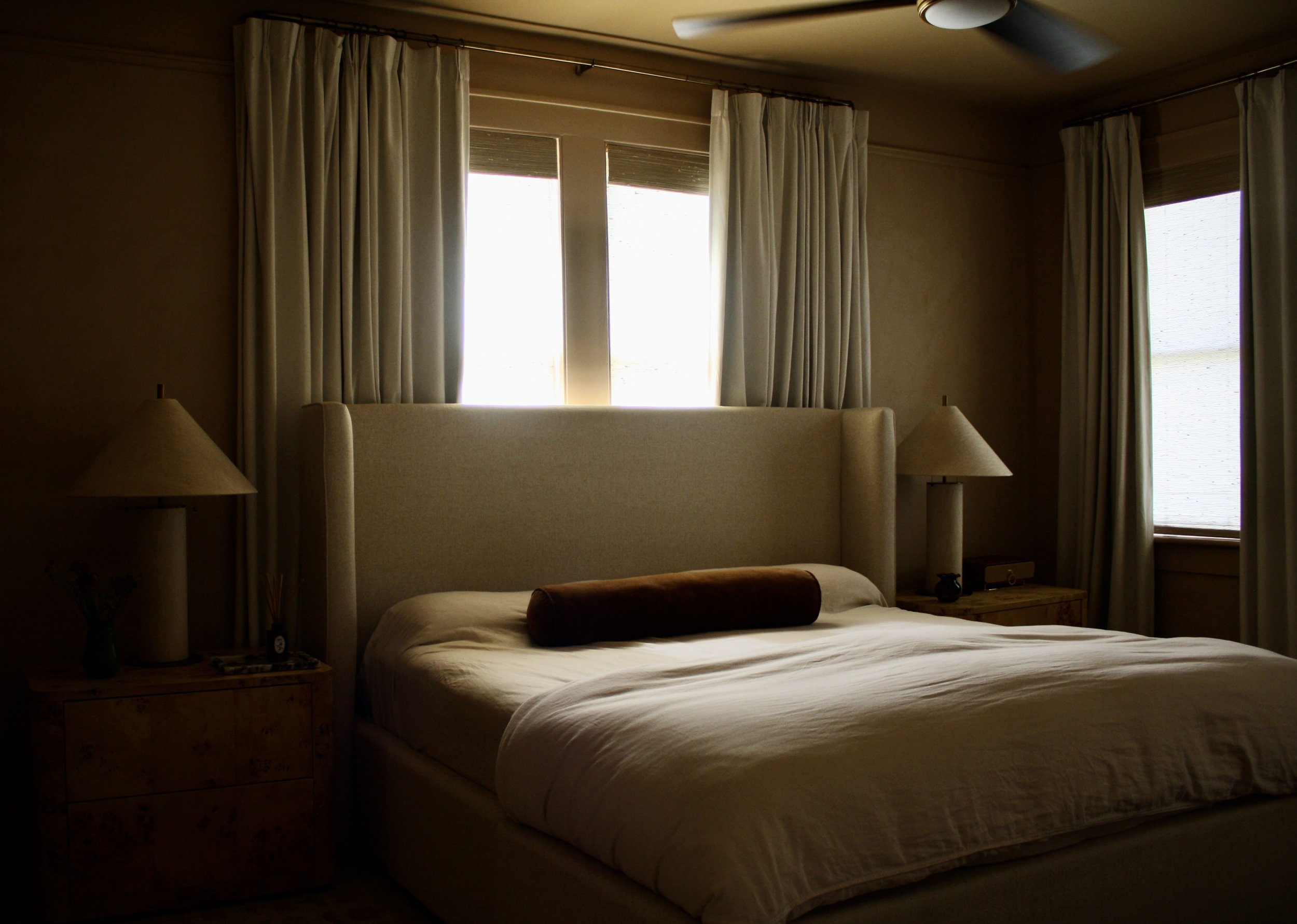 BEDROOM D1.JPG