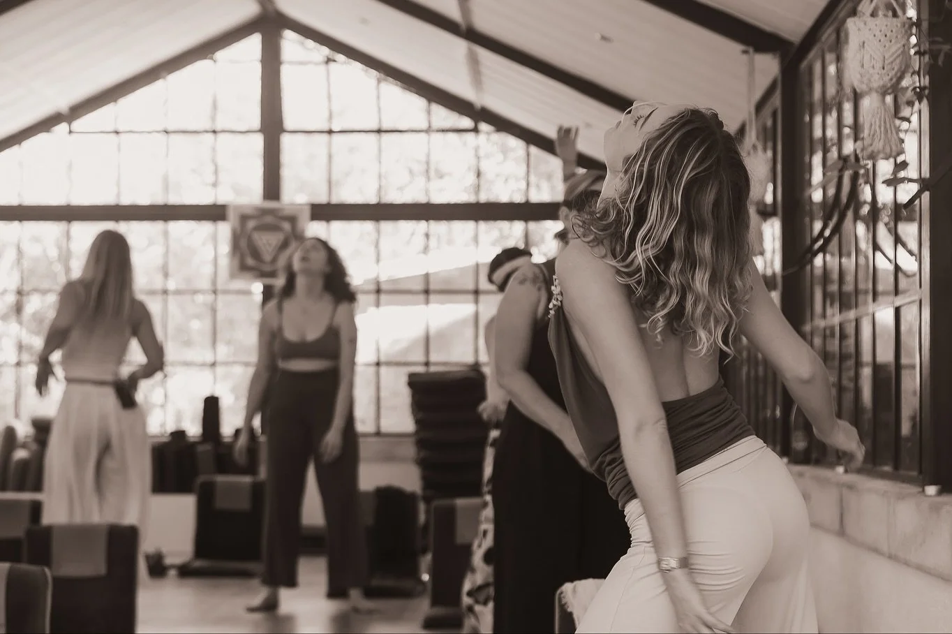 Your girls LOVEEEEEE to move!!! ~ FREEDOM ❤️&zwj;🔥 LIBERATION ❤️&zwj;🔥 ALIVENESS ❤️&zwj;🔥

Let the Wild Woman awaken !!! 🐺🫀🥀❣️🌹

So much to be shared on the retreat but truthfully struggling to find the words, I just need to let myself bathe i